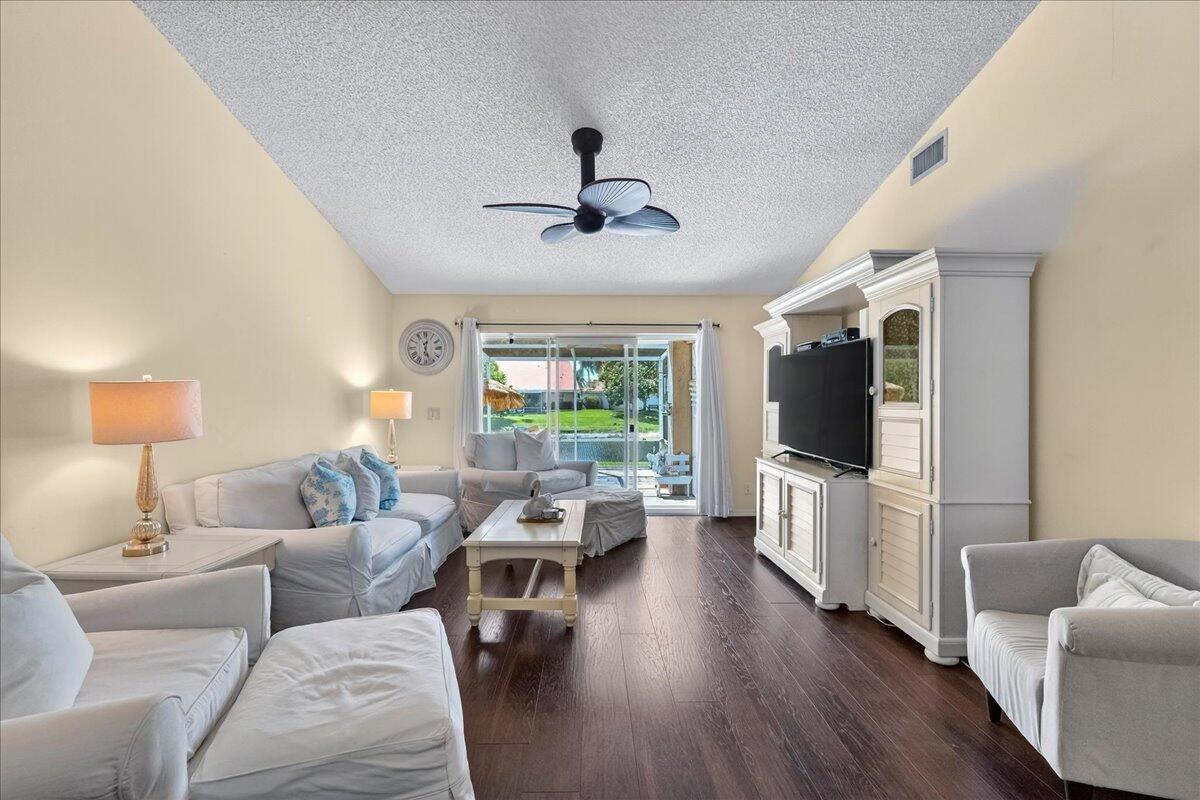 18293 Fresh Lake, Boca Raton FL 33498