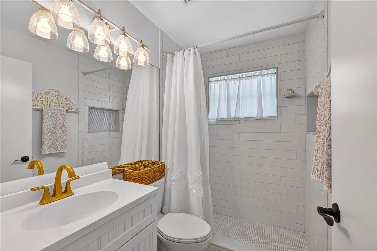18293 Fresh Lake, Boca Raton FL 33498