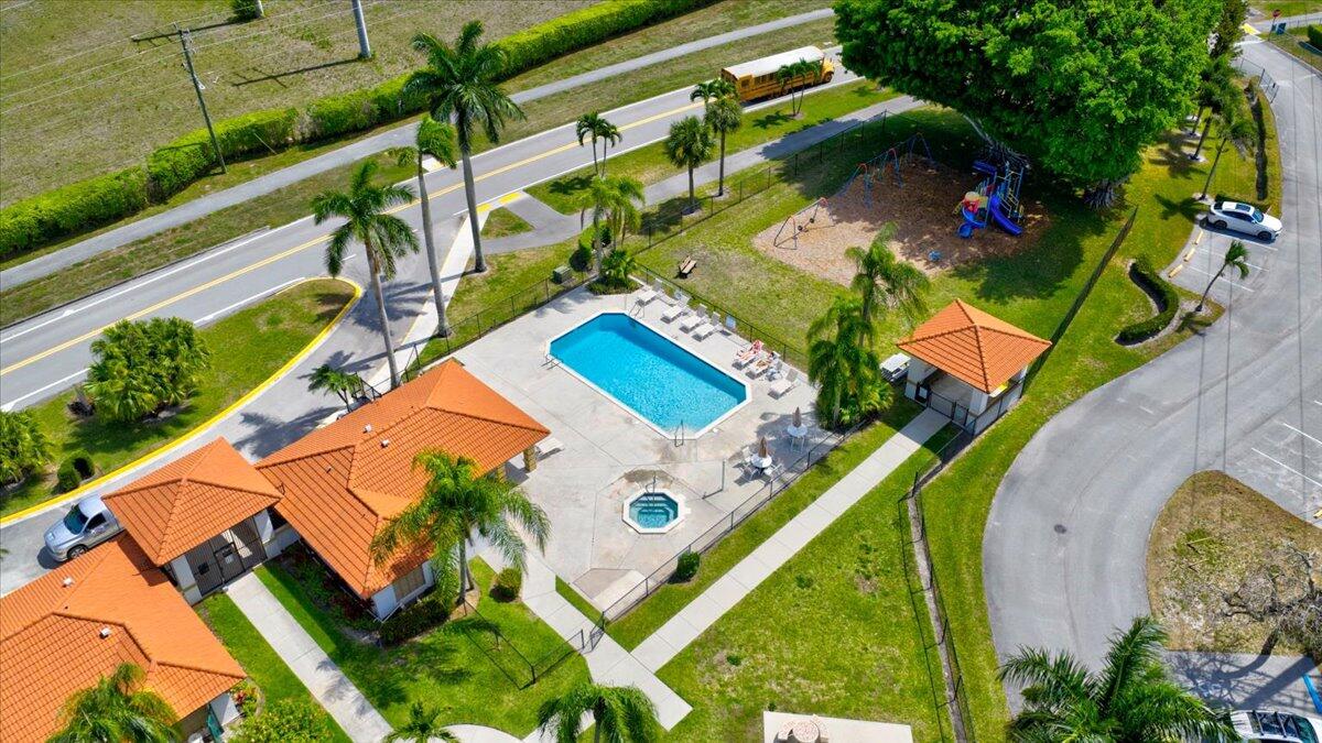 18293 Fresh Lake, Boca Raton FL 33498