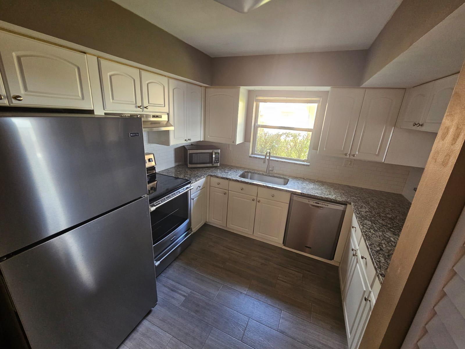 3275 NW 44th #2, Oakland Park FL 33309