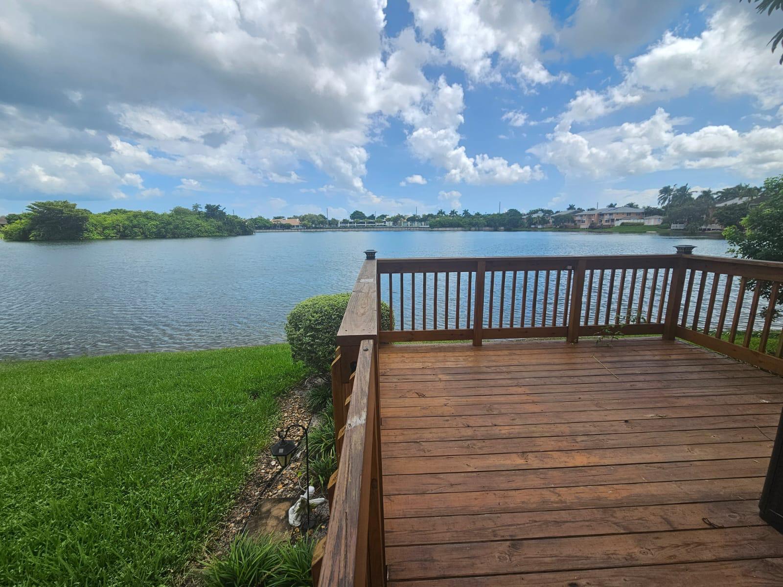 3275 NW 44th #2, Oakland Park FL 33309