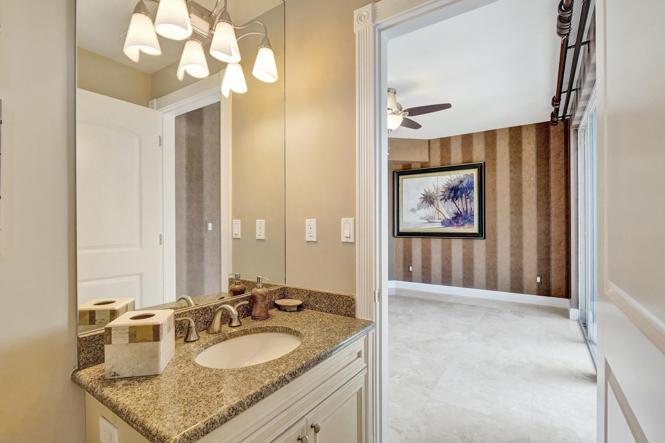 1414 SE 12th #3c, Fort Lauderdale FL 33316