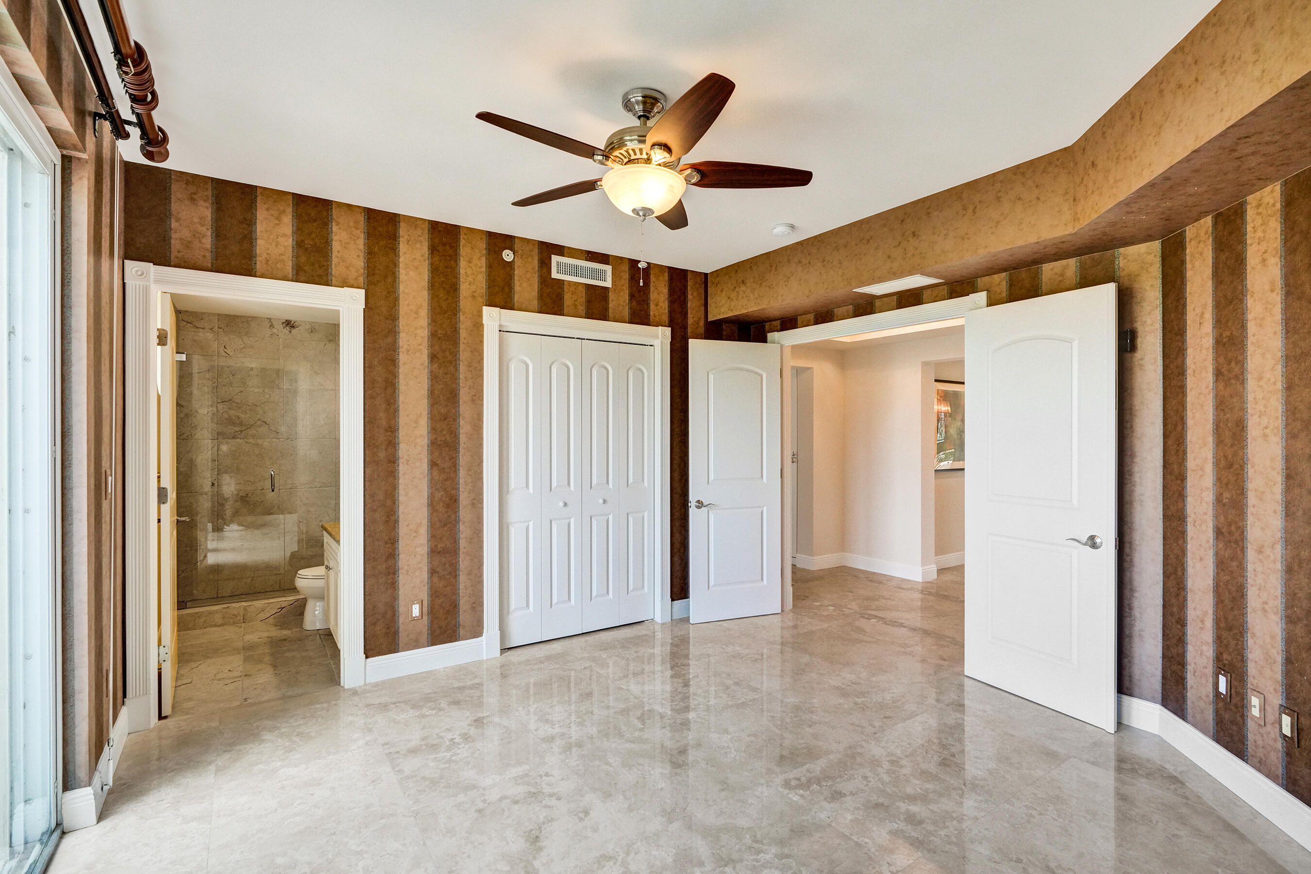 1414 SE 12th #3c, Fort Lauderdale FL 33316