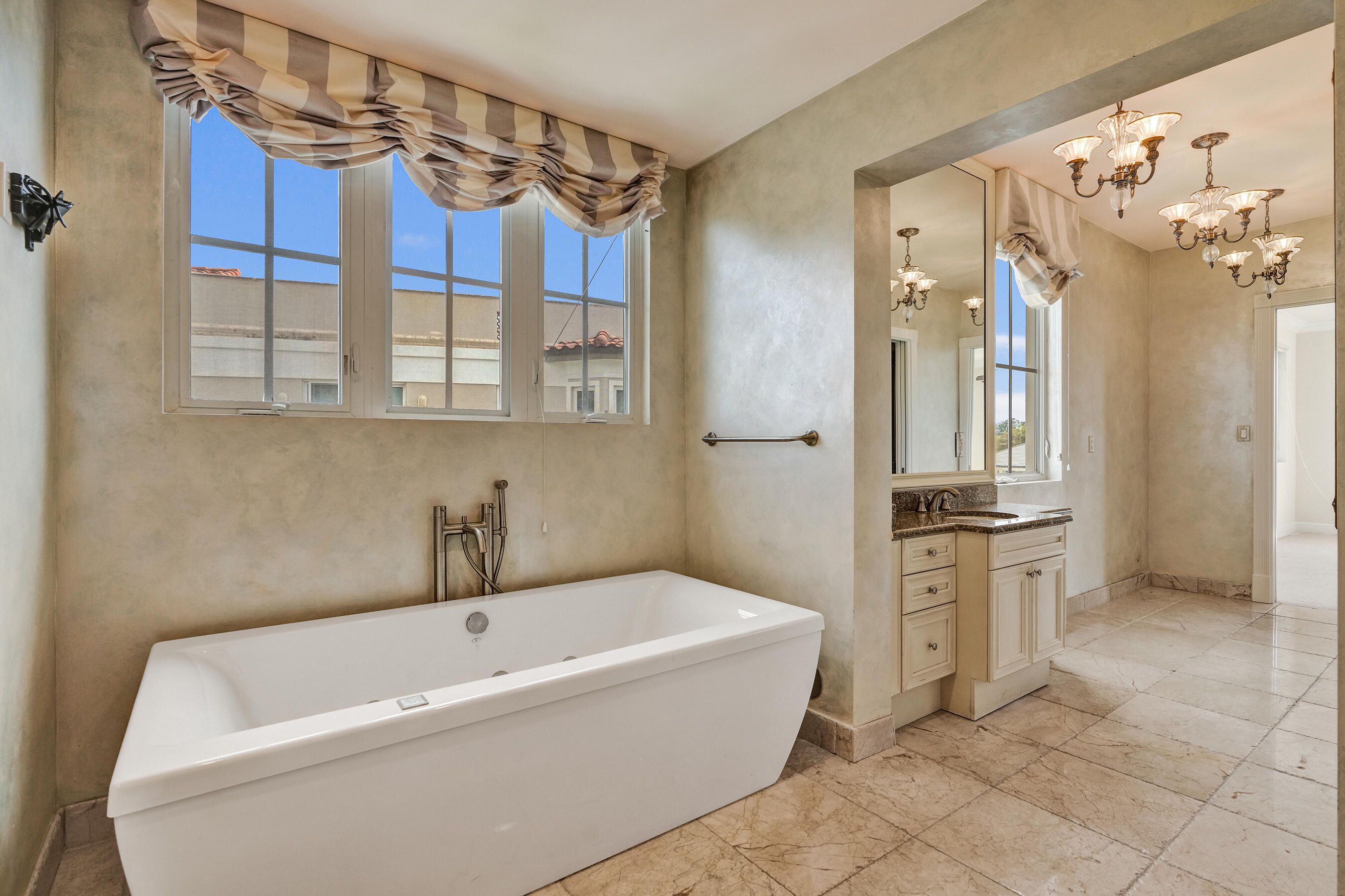 1414 SE 12th #3c, Fort Lauderdale FL 33316