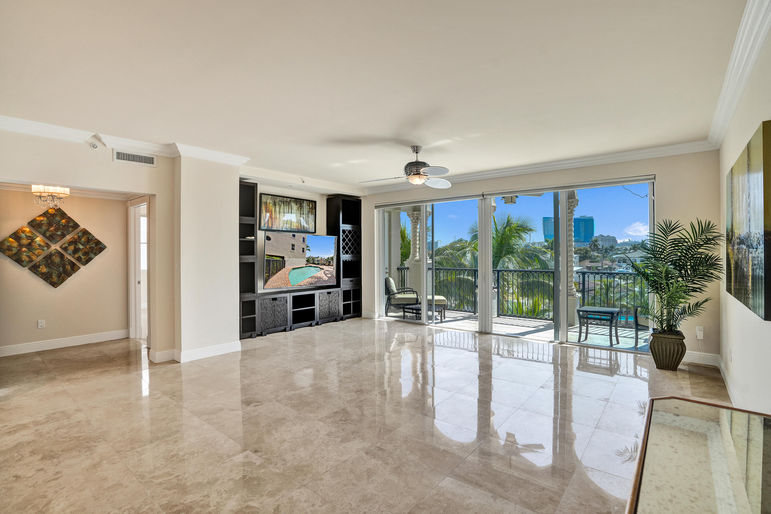 1414 SE 12th #3c, Fort Lauderdale FL 33316