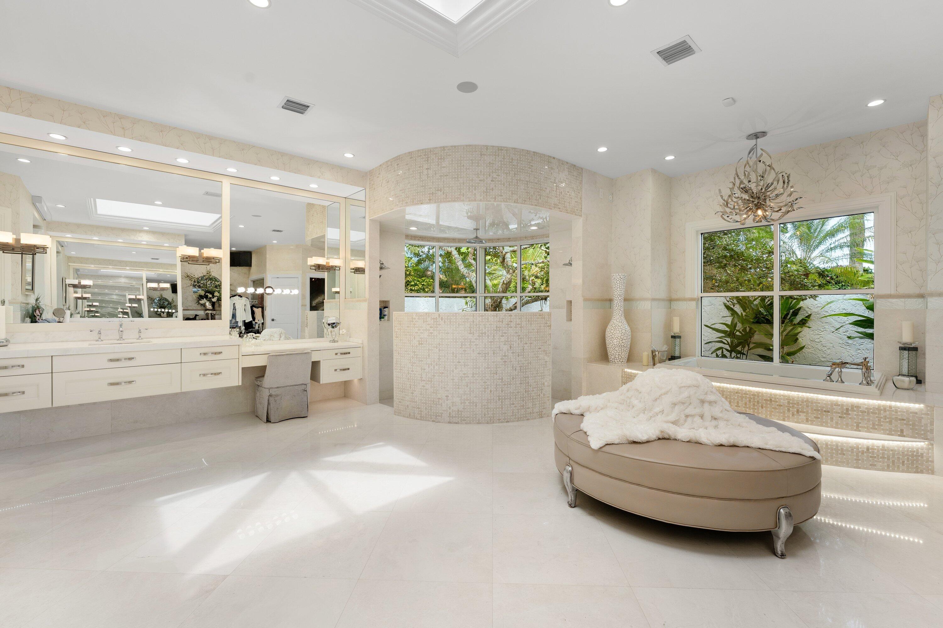 13101 Monet, Palm Beach Gardens FL 33410