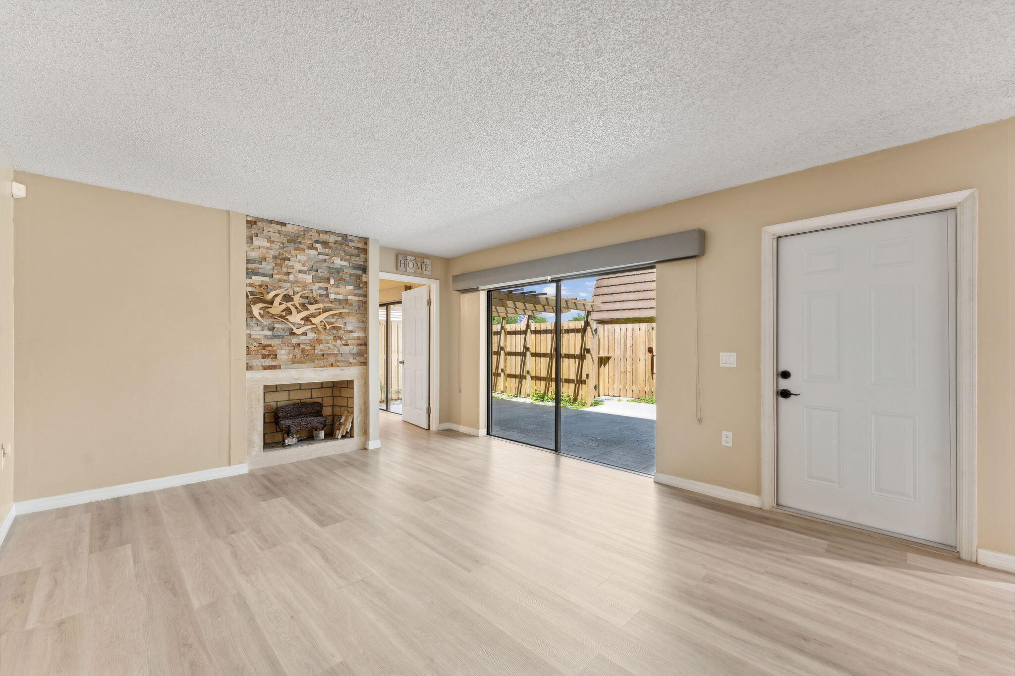 2508 25th, Palm Beach Gardens FL 33418
