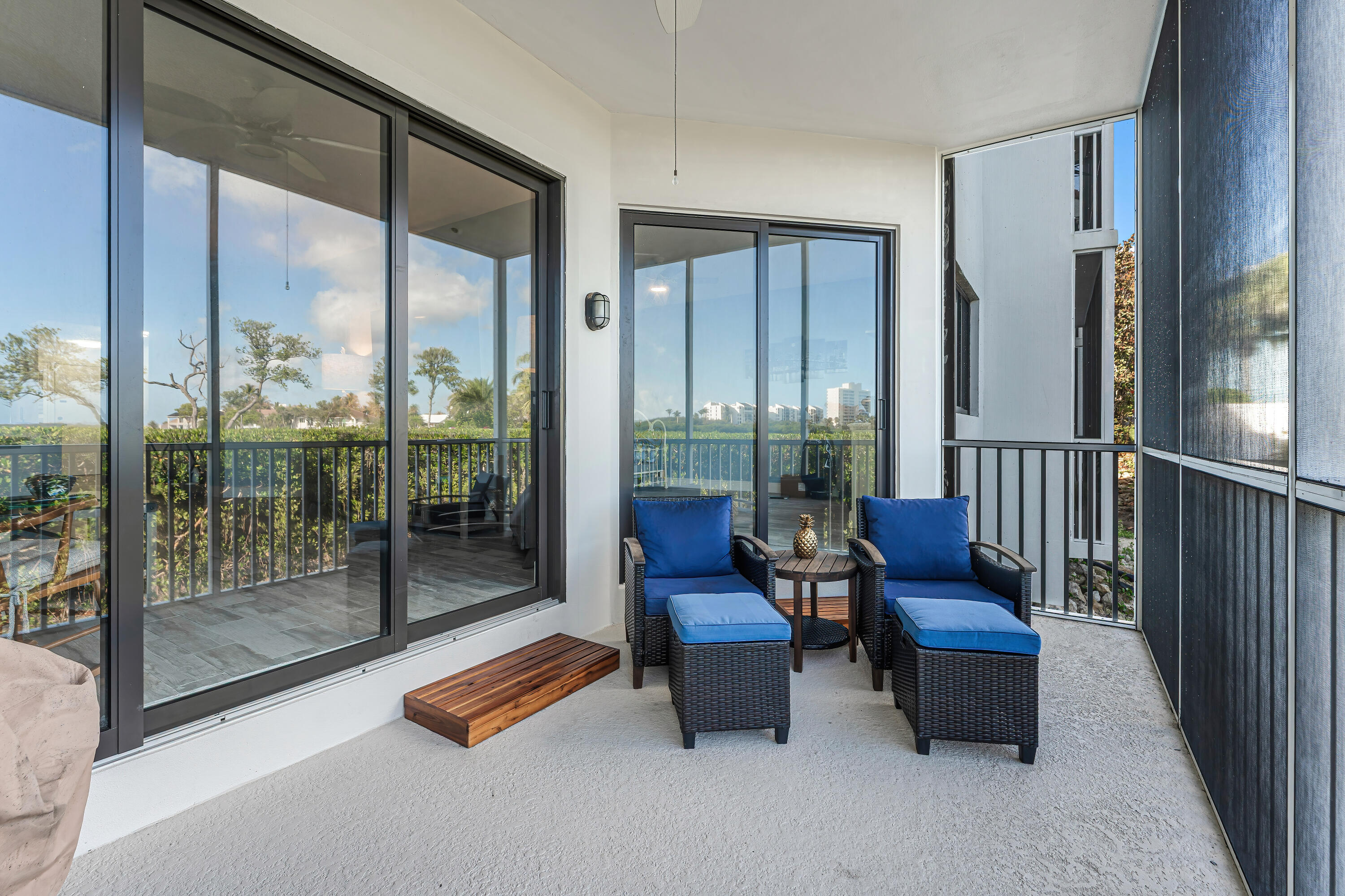200 Waterway #104, Tequesta FL 33469