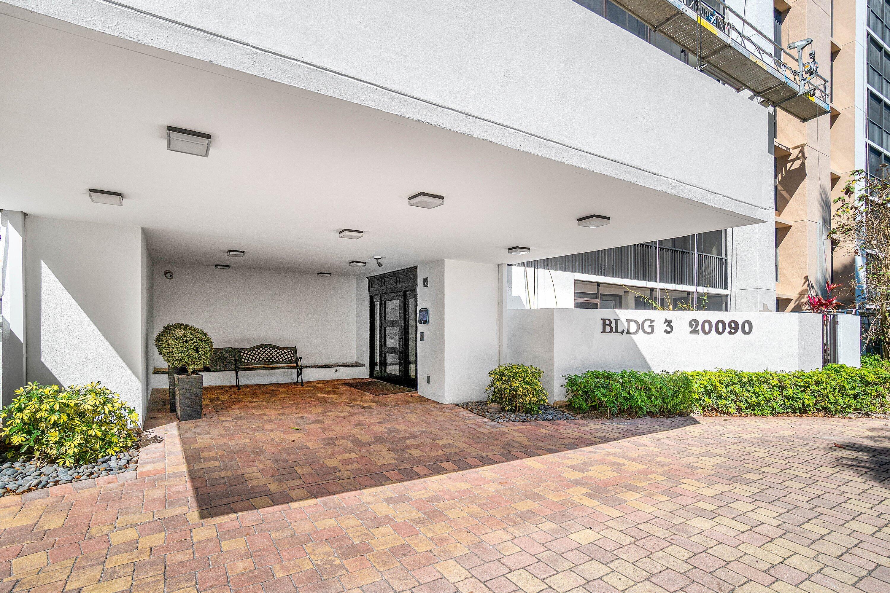20090 Boca West #381, Boca Raton FL 33434