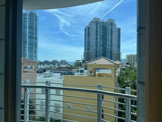 110 Washington #1717, Miami Beach FL 33139