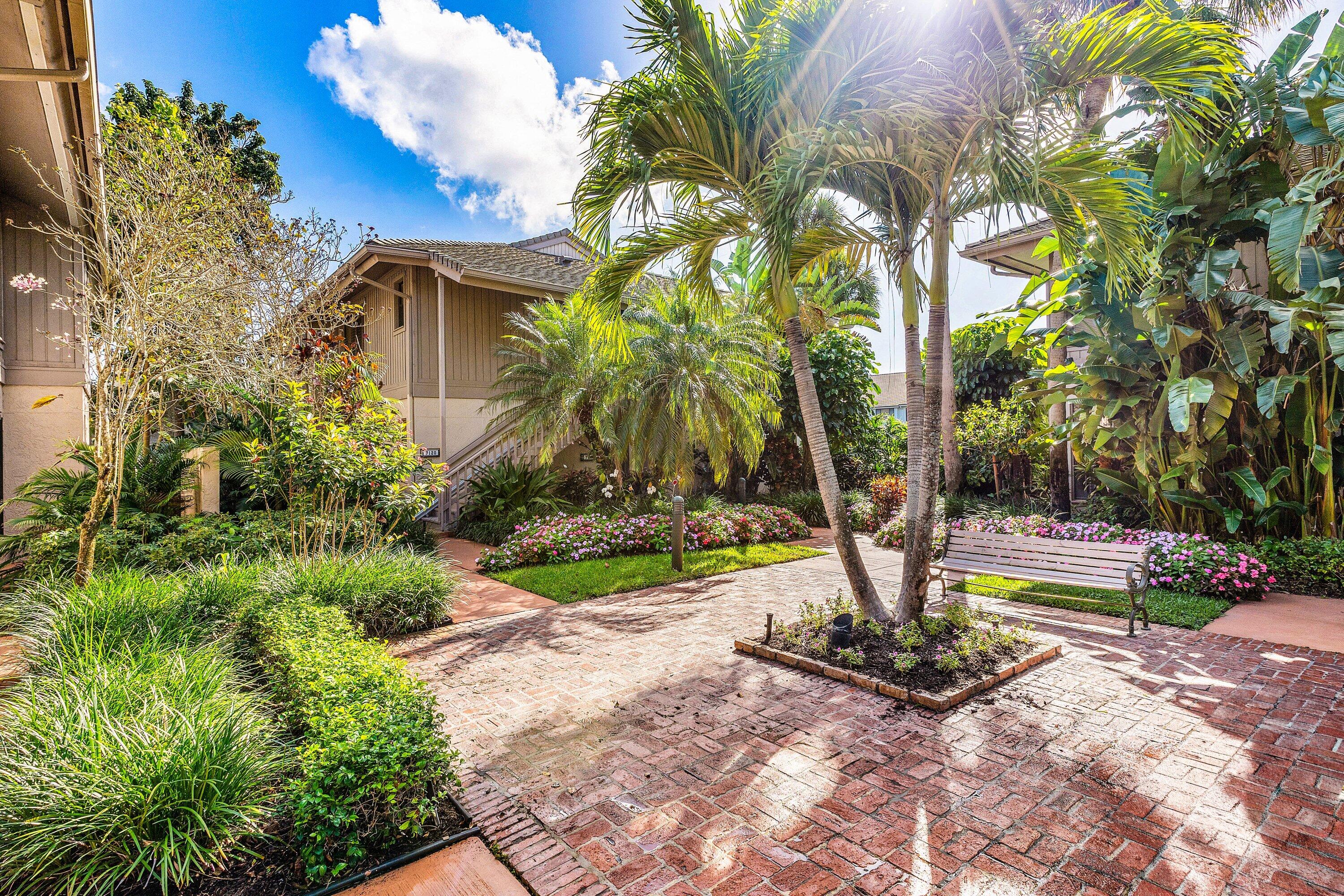 7116 Rain Forest, Boca Raton FL 33434