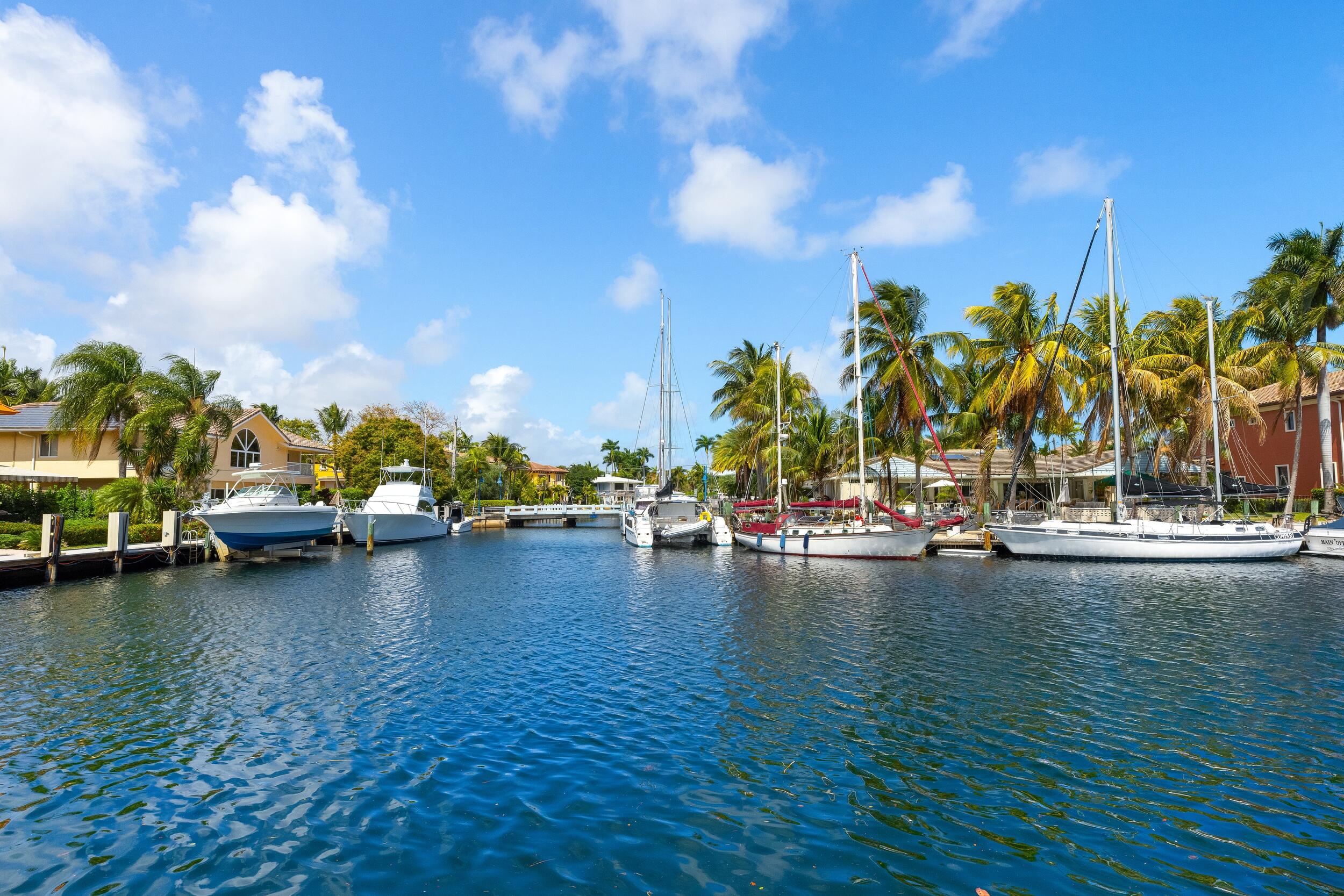 2325 NE 27th, Lighthouse Point FL 33064