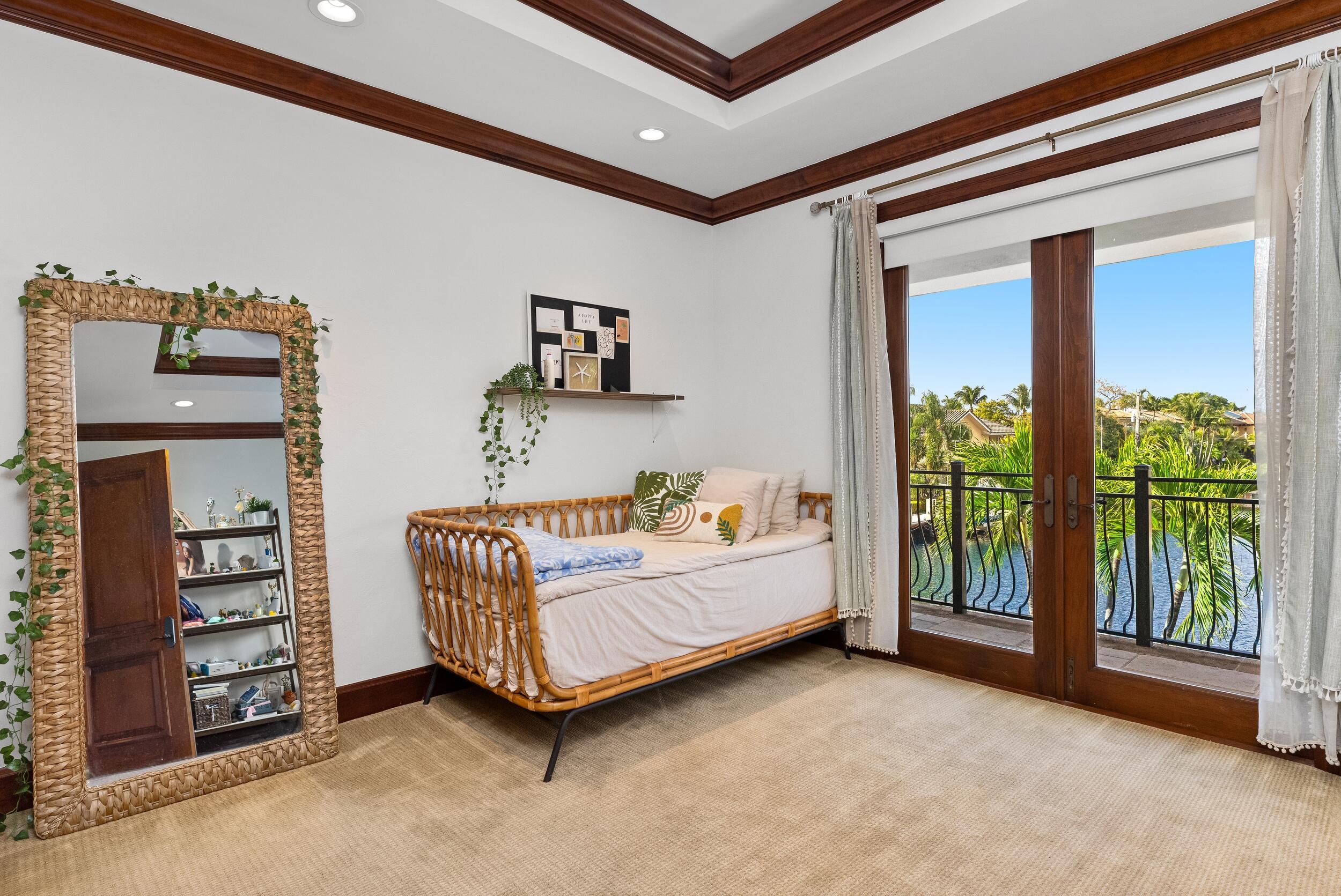 2325 NE 27th, Lighthouse Point FL 33064