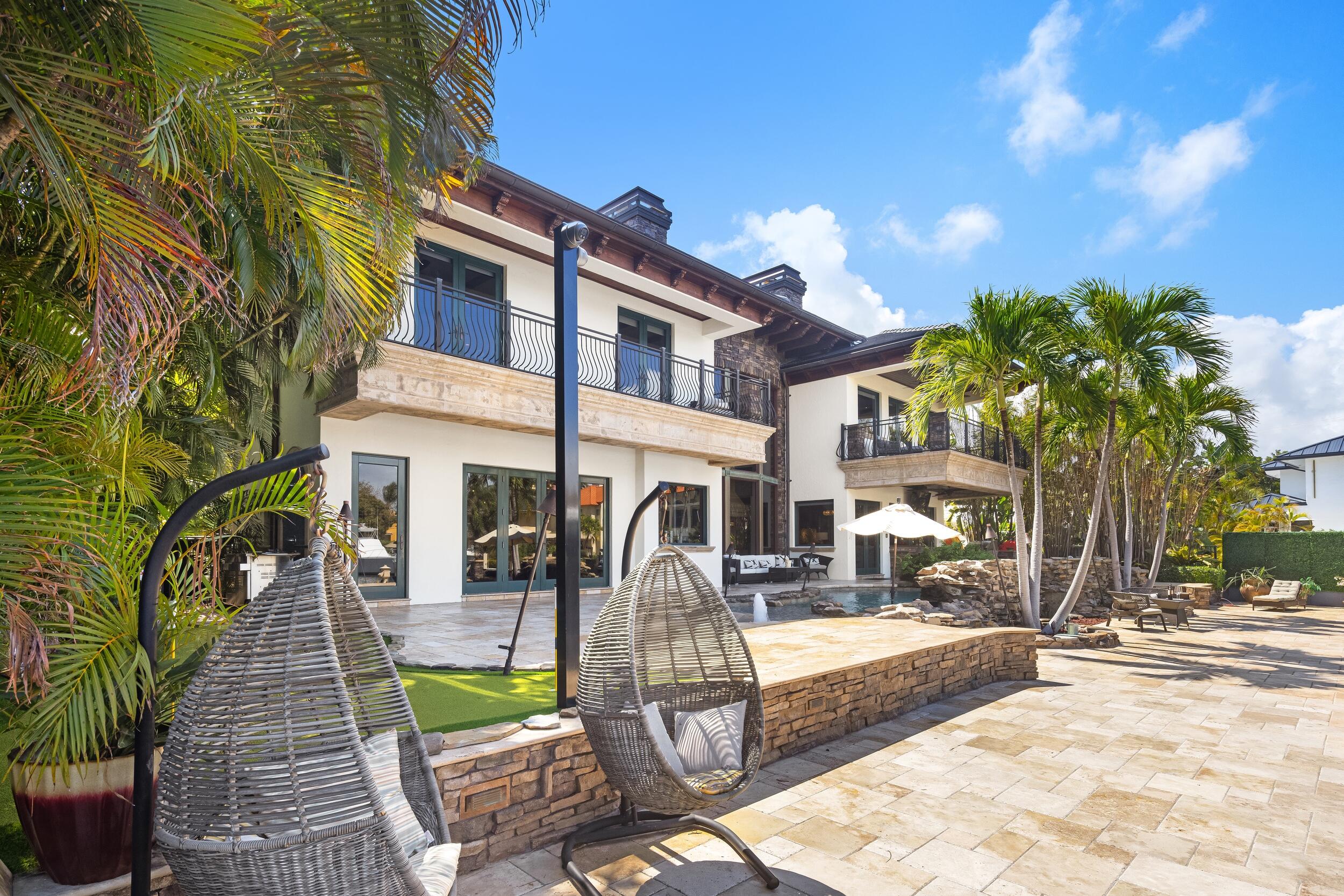 2325 NE 27th, Lighthouse Point FL 33064