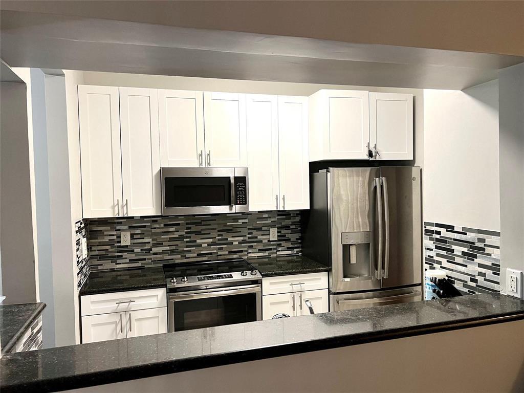 7085 Nova #226, Davie FL 33317