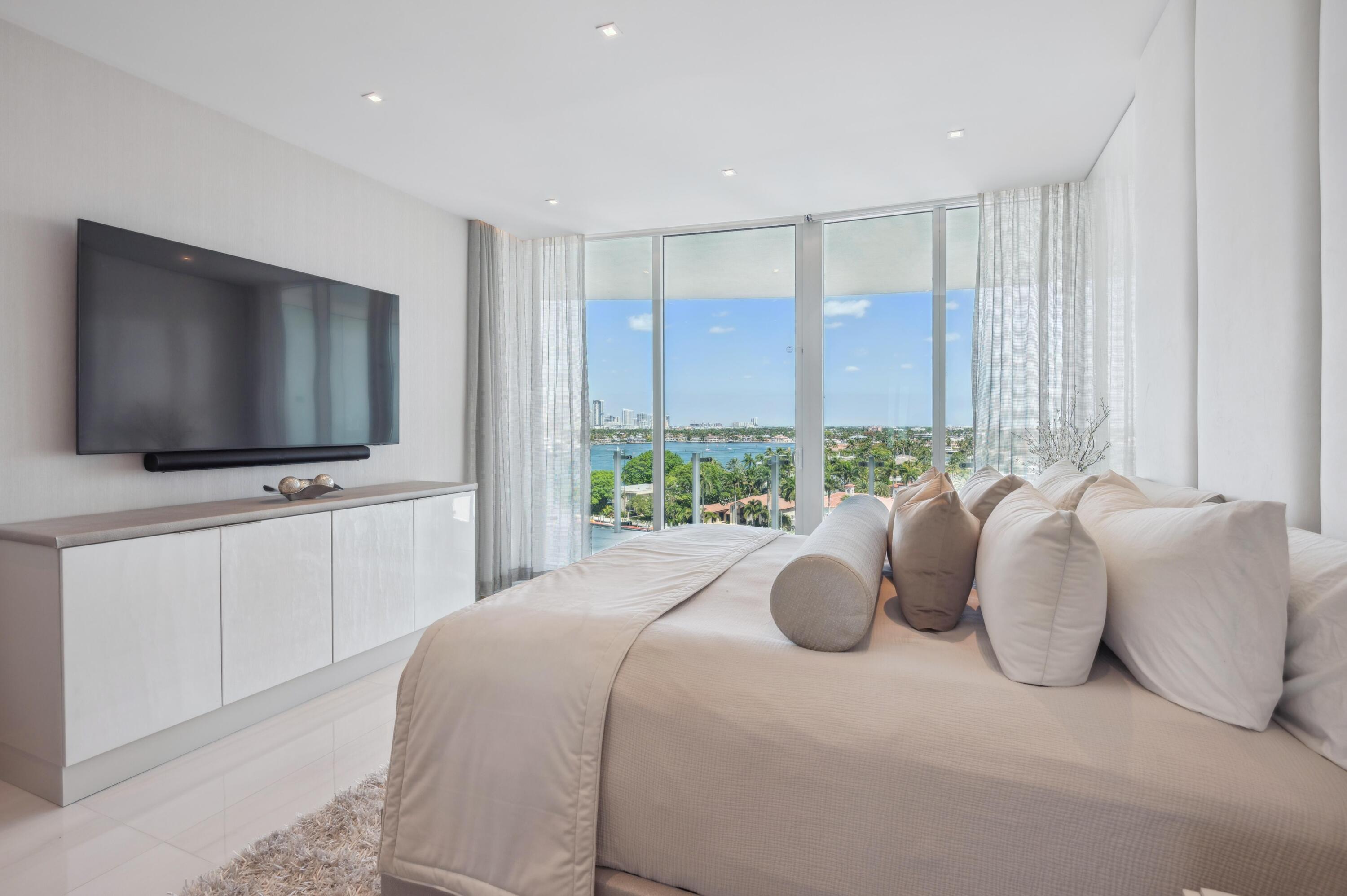 2241 SE 17th #801, Fort Lauderdale FL 33316