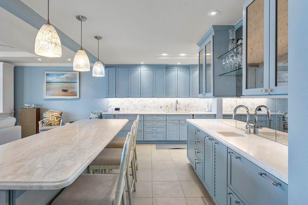 2001 SE Sailfish Point #212, Stuart FL 34996