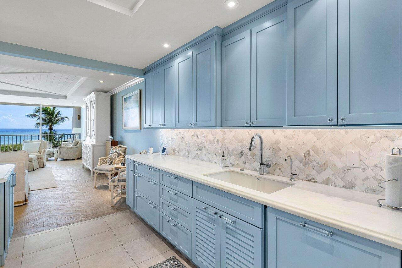 2001 SE Sailfish Point #212, Stuart FL 34996