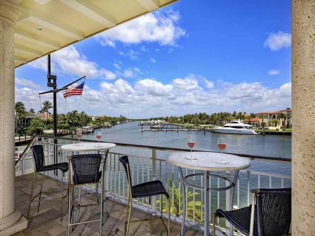 2001 SE Sailfish Point #212, Stuart FL 34996