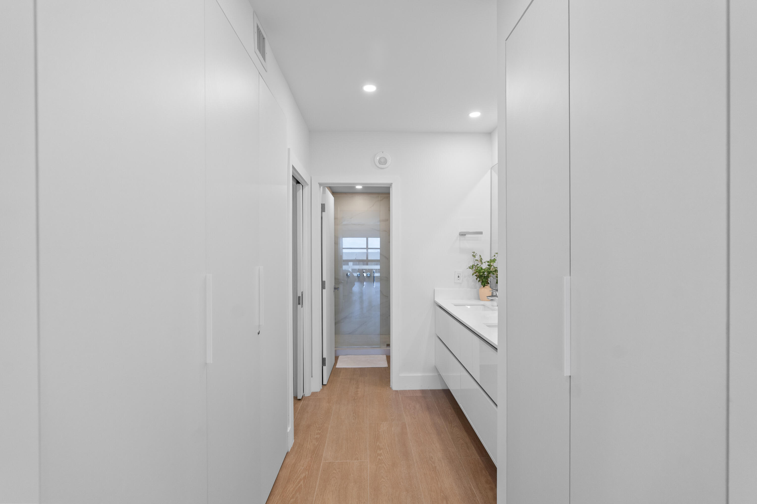5000 N Ocean #1707, Lauderdale By The Sea FL 33308