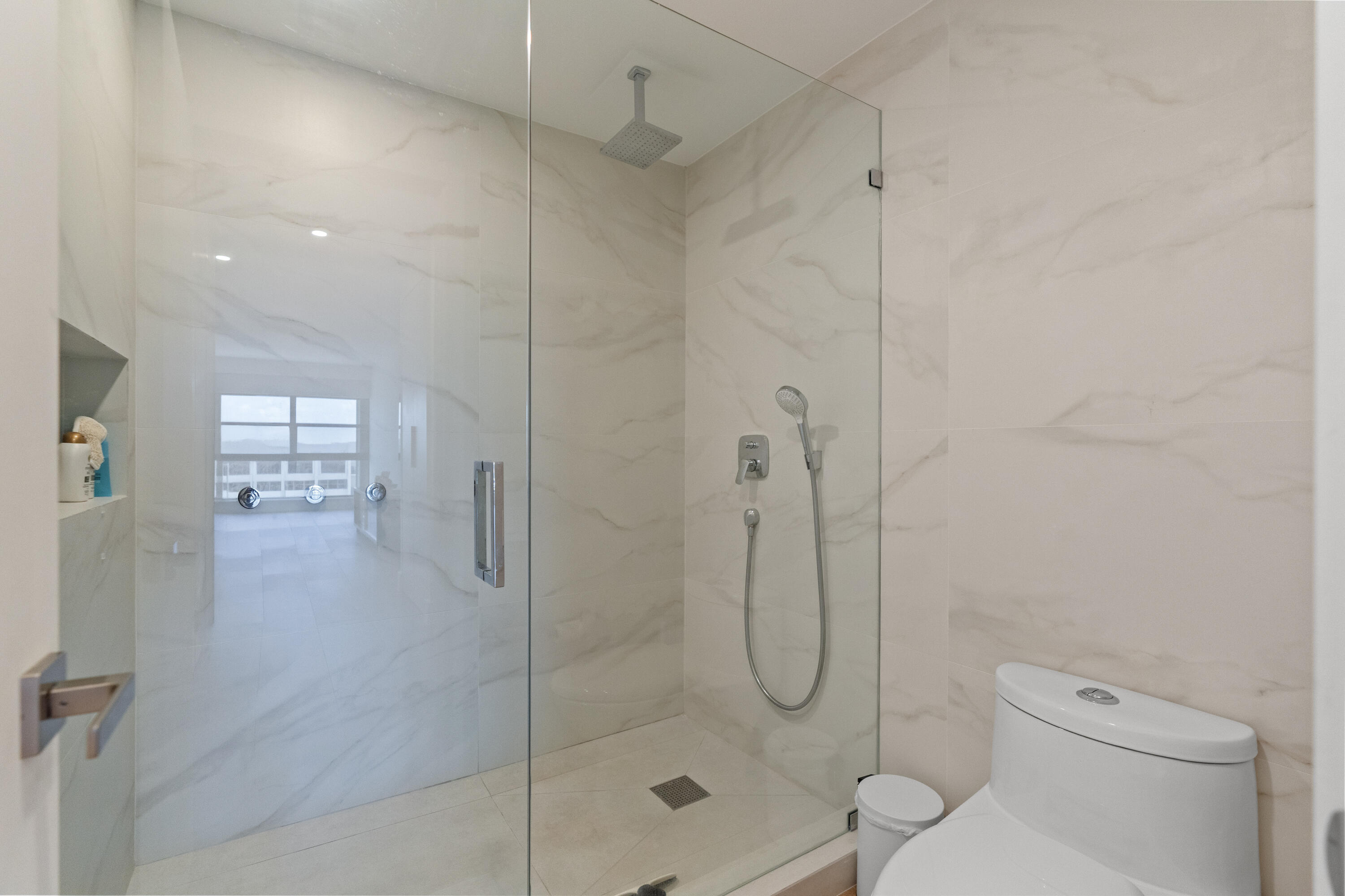 5000 N Ocean #1707, Lauderdale By The Sea FL 33308