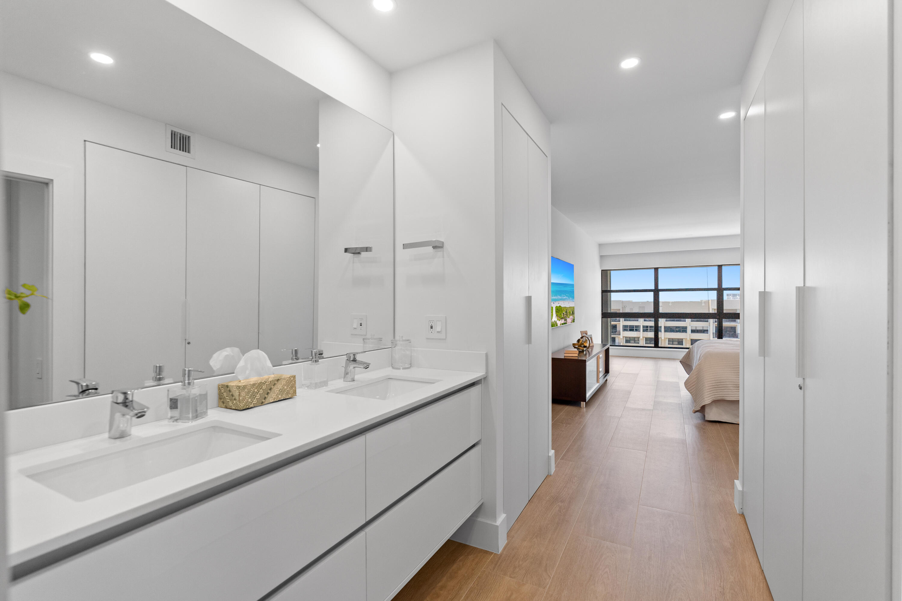 5000 N Ocean #1707, Lauderdale By The Sea FL 33308