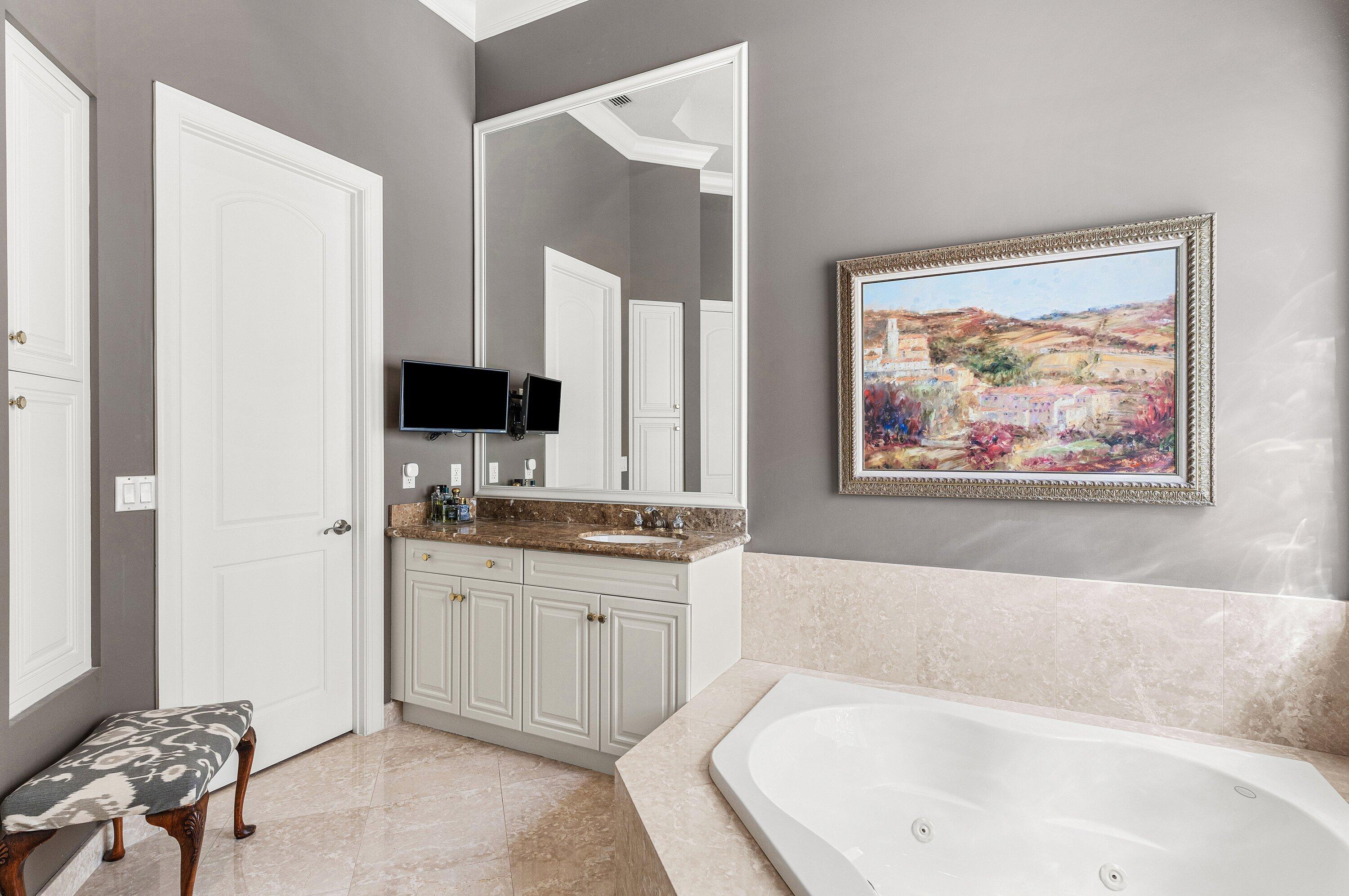 7011 Islegrove, Boca Raton FL 33433