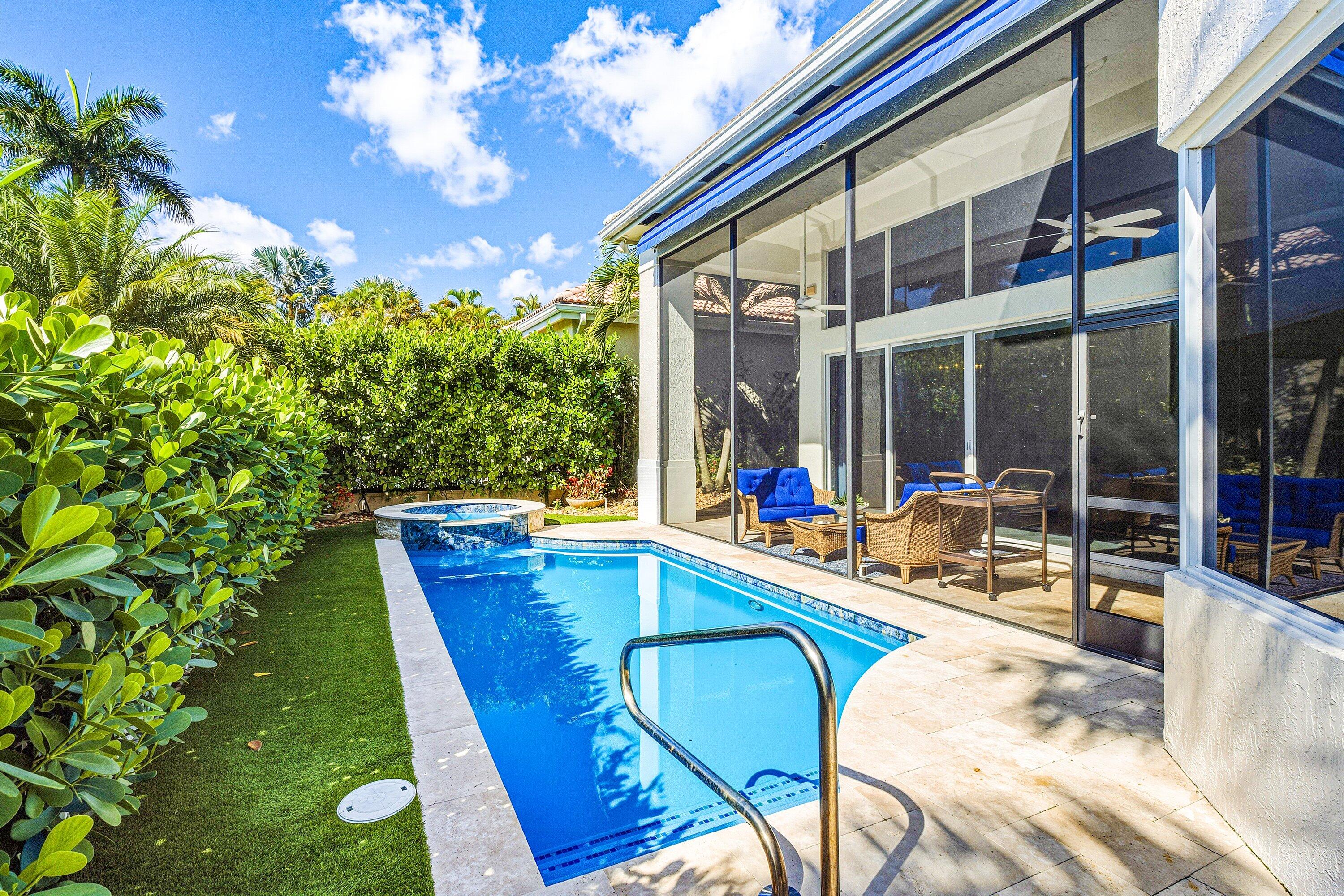 7011 Islegrove, Boca Raton FL 33433
