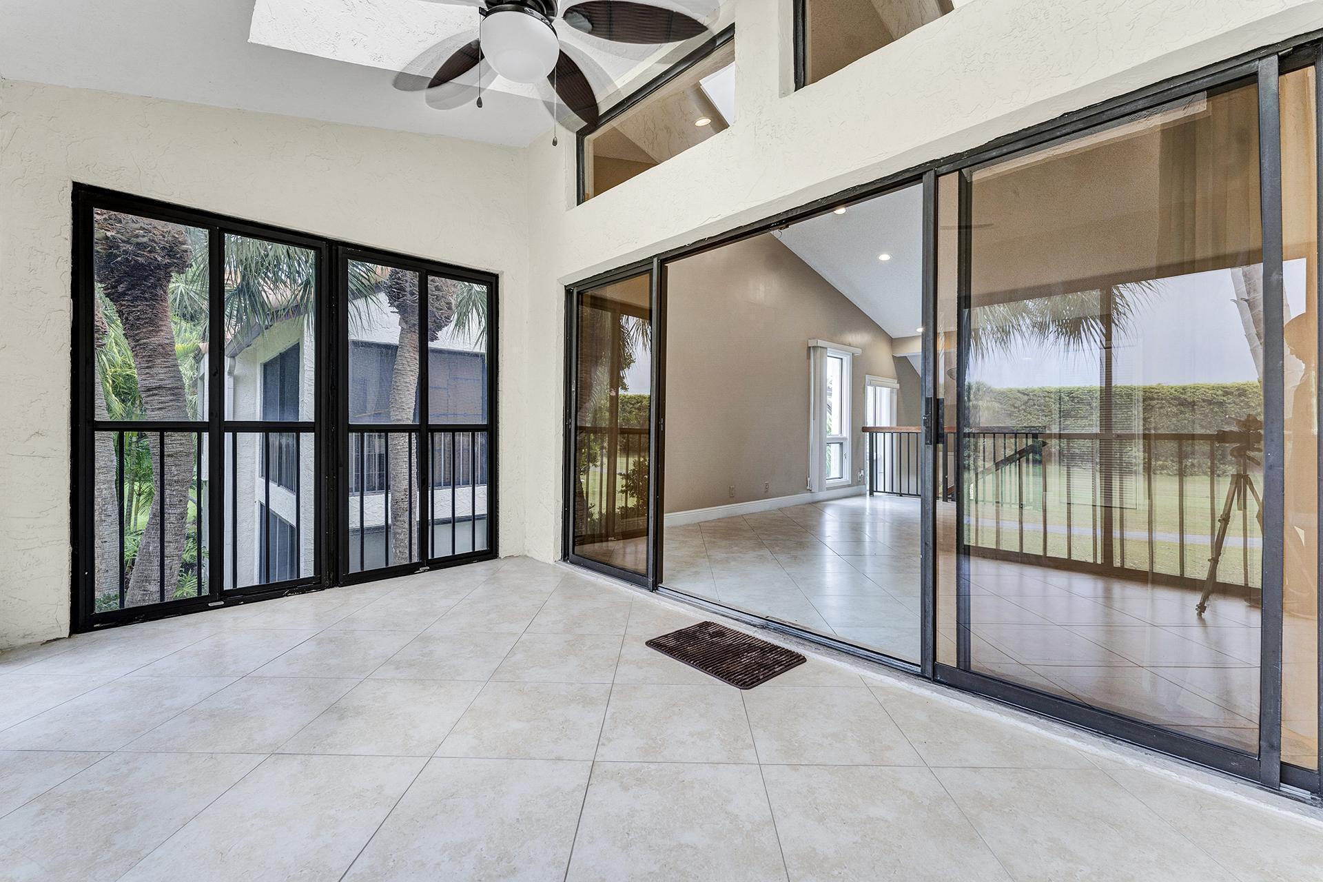 7888 Granada #904, Boca Raton FL 33433
