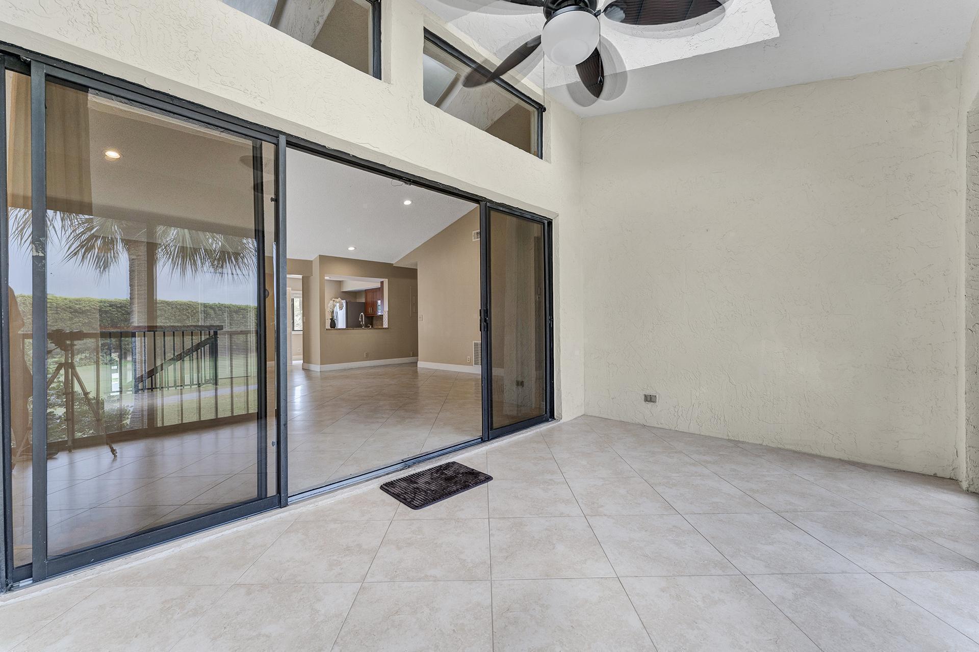 7888 Granada #904, Boca Raton FL 33433