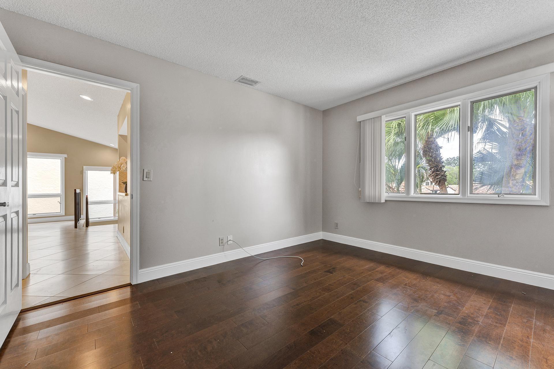 7888 Granada #904, Boca Raton FL 33433