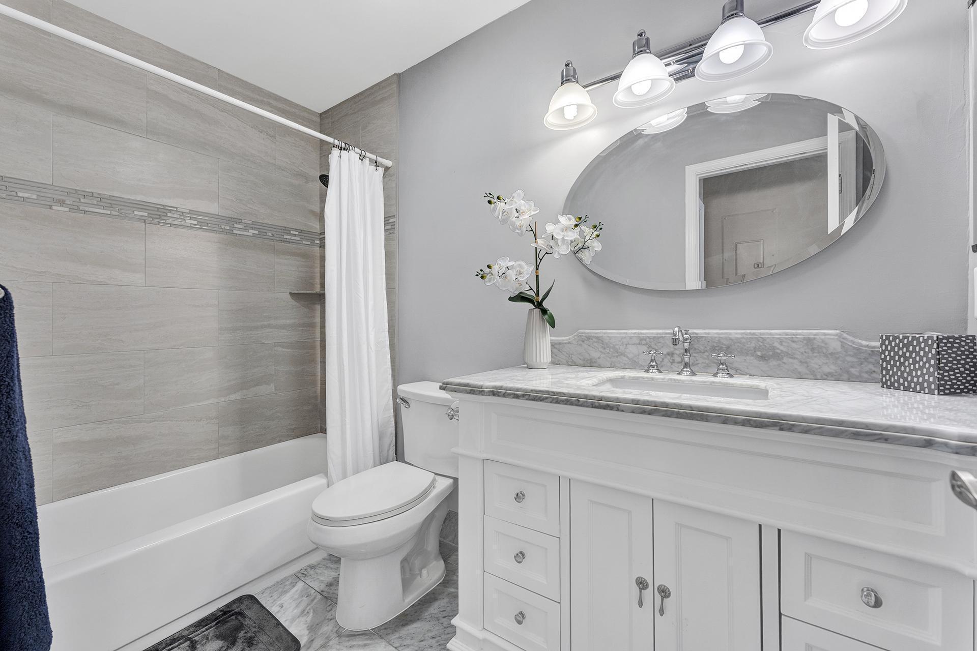 7888 Granada #904, Boca Raton FL 33433