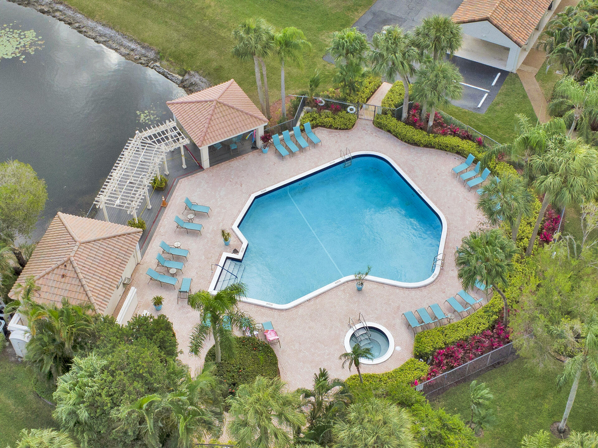 7888 Granada #904, Boca Raton FL 33433
