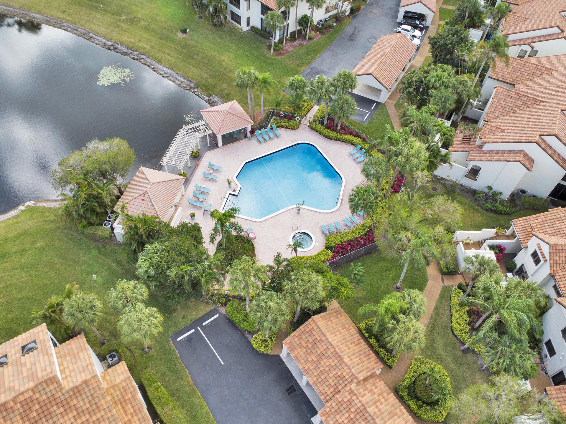 7888 Granada #904, Boca Raton FL 33433