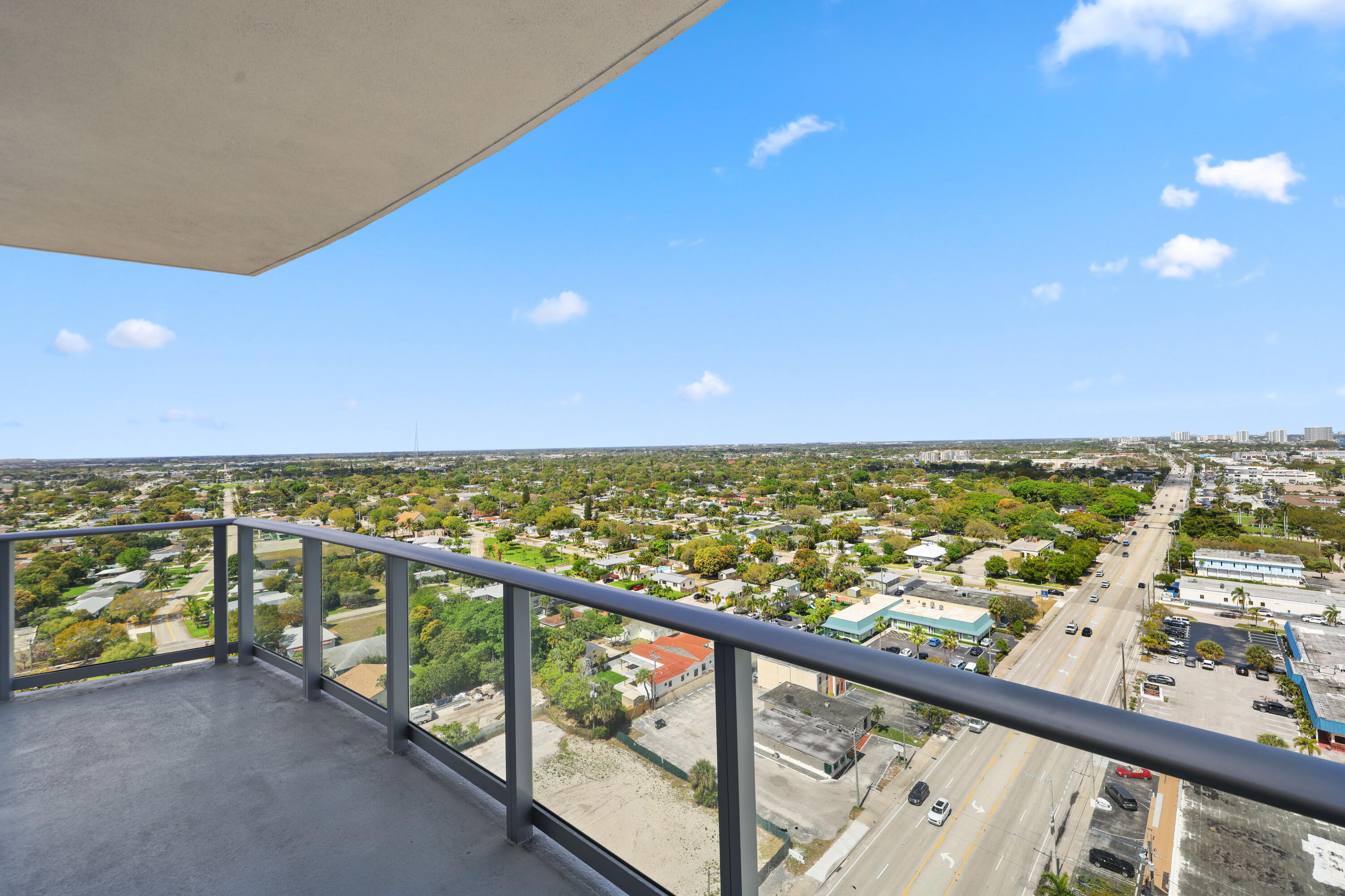 220 Lake Shore #1823, Lake Park FL 33403