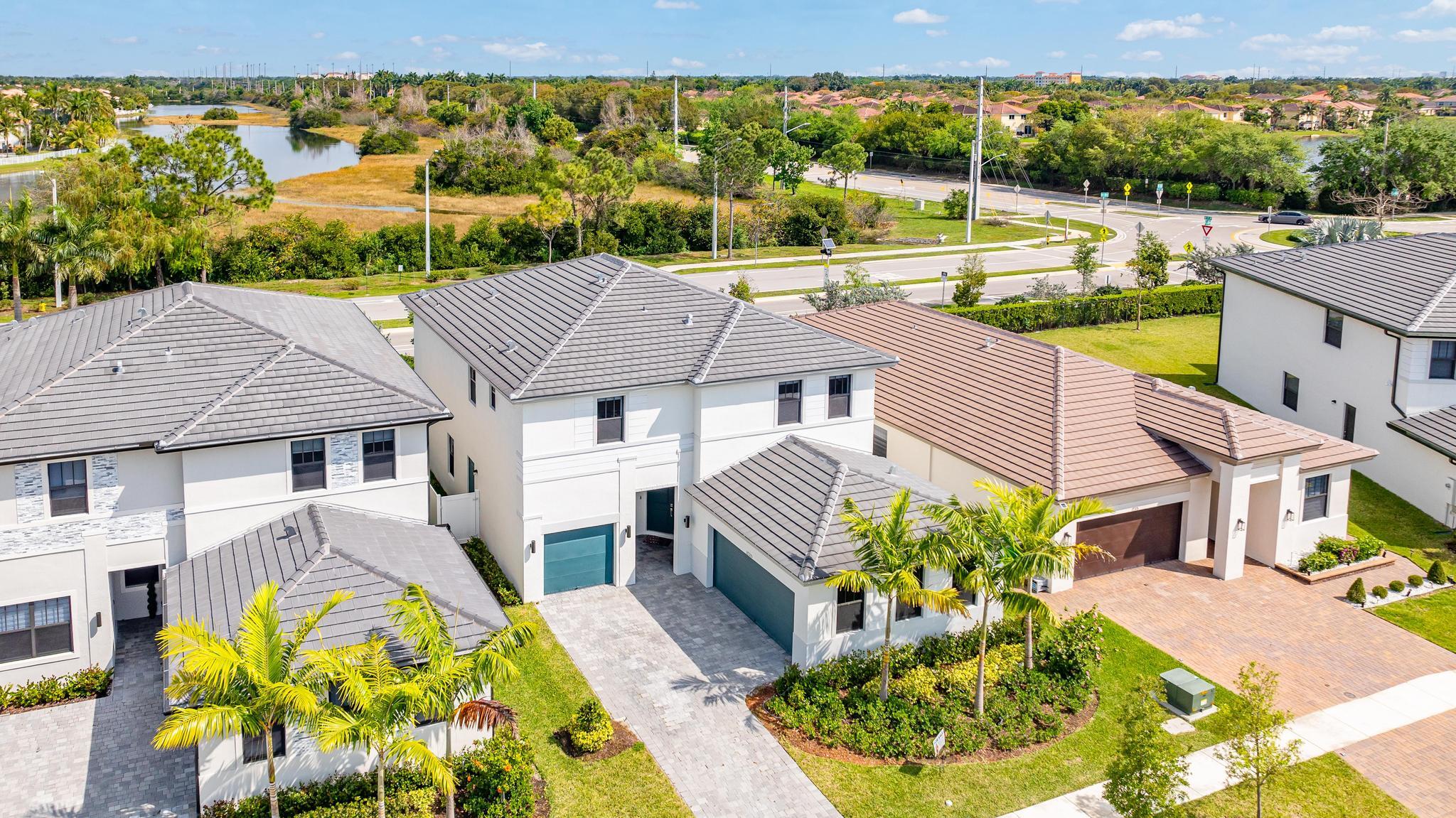 17325 SW 41, Miramar FL 33029