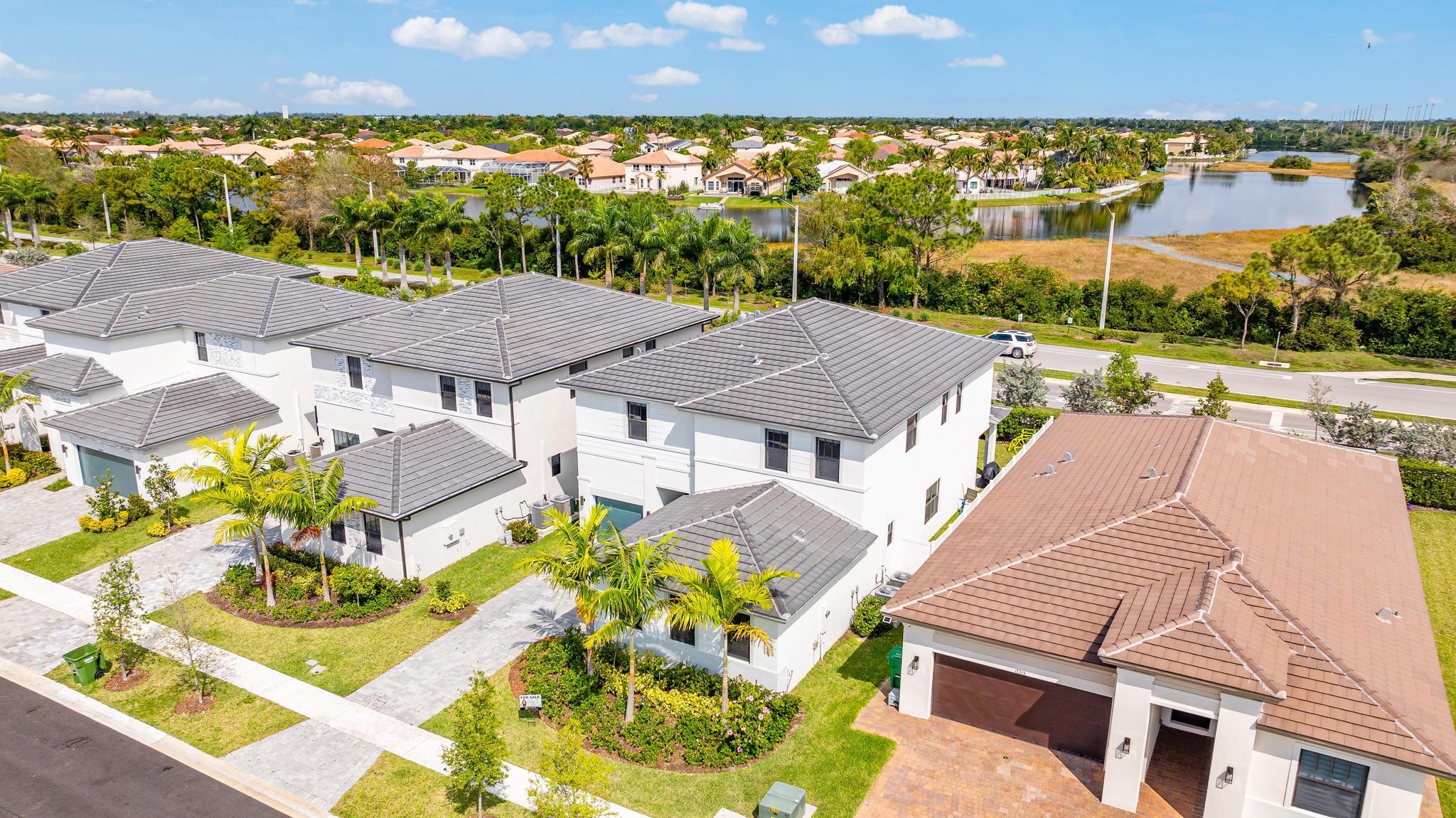 17325 SW 41, Miramar FL 33029