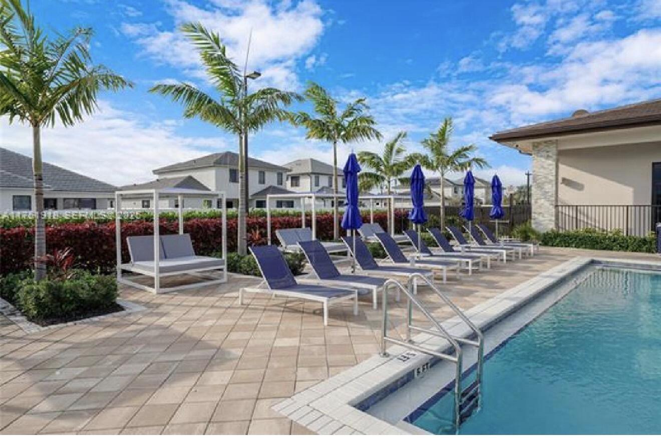 17325 SW 41, Miramar FL 33029