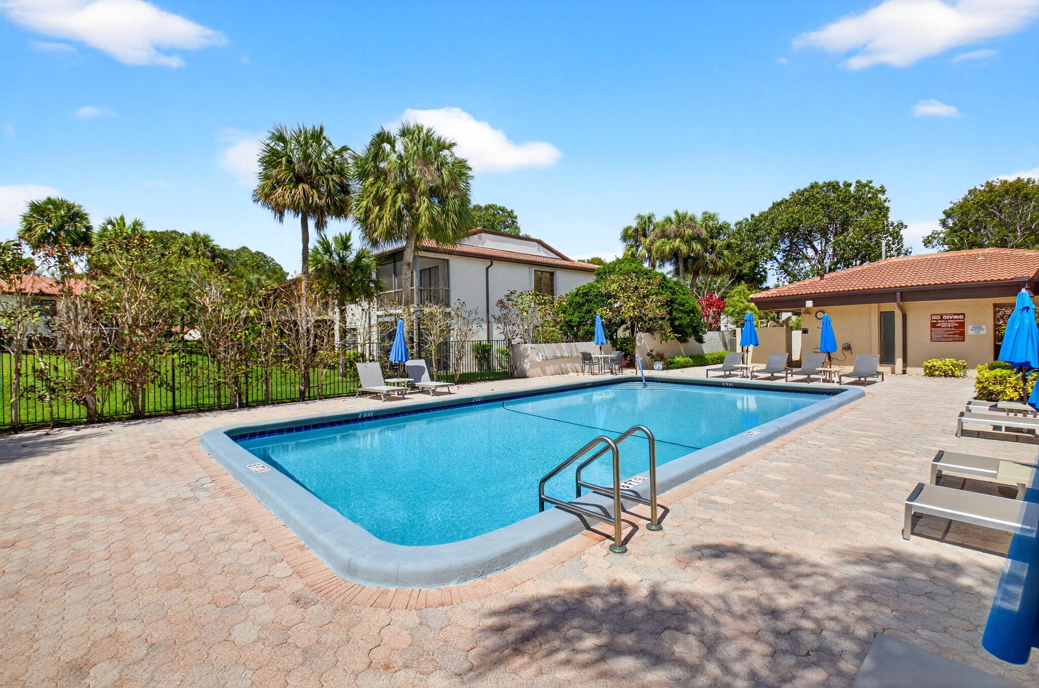 21691 Cypress #16b, Boca Raton FL 33433