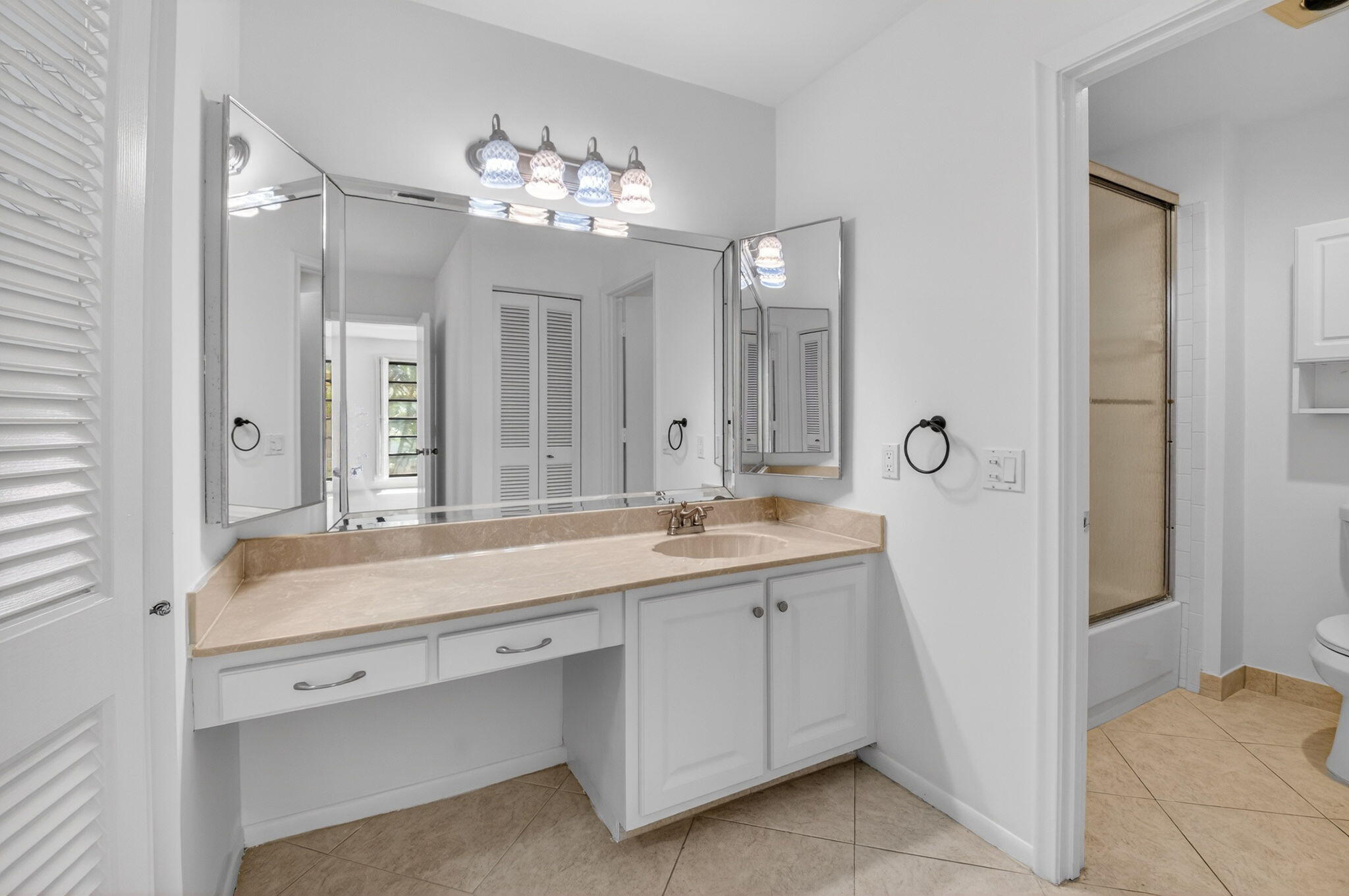 21691 Cypress #16b, Boca Raton FL 33433