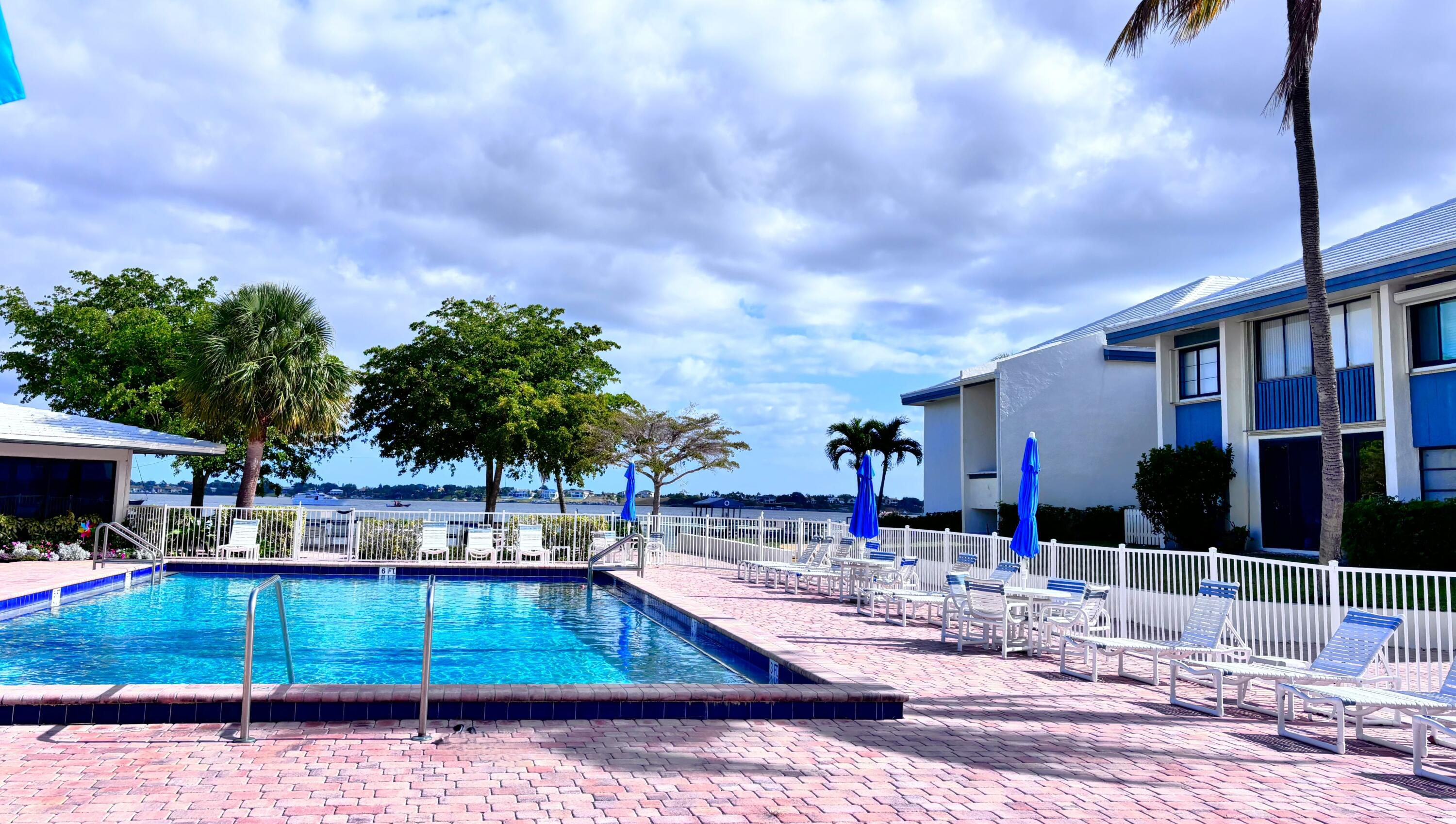 175 SE Saint Lucie #F116, Stuart FL 34996