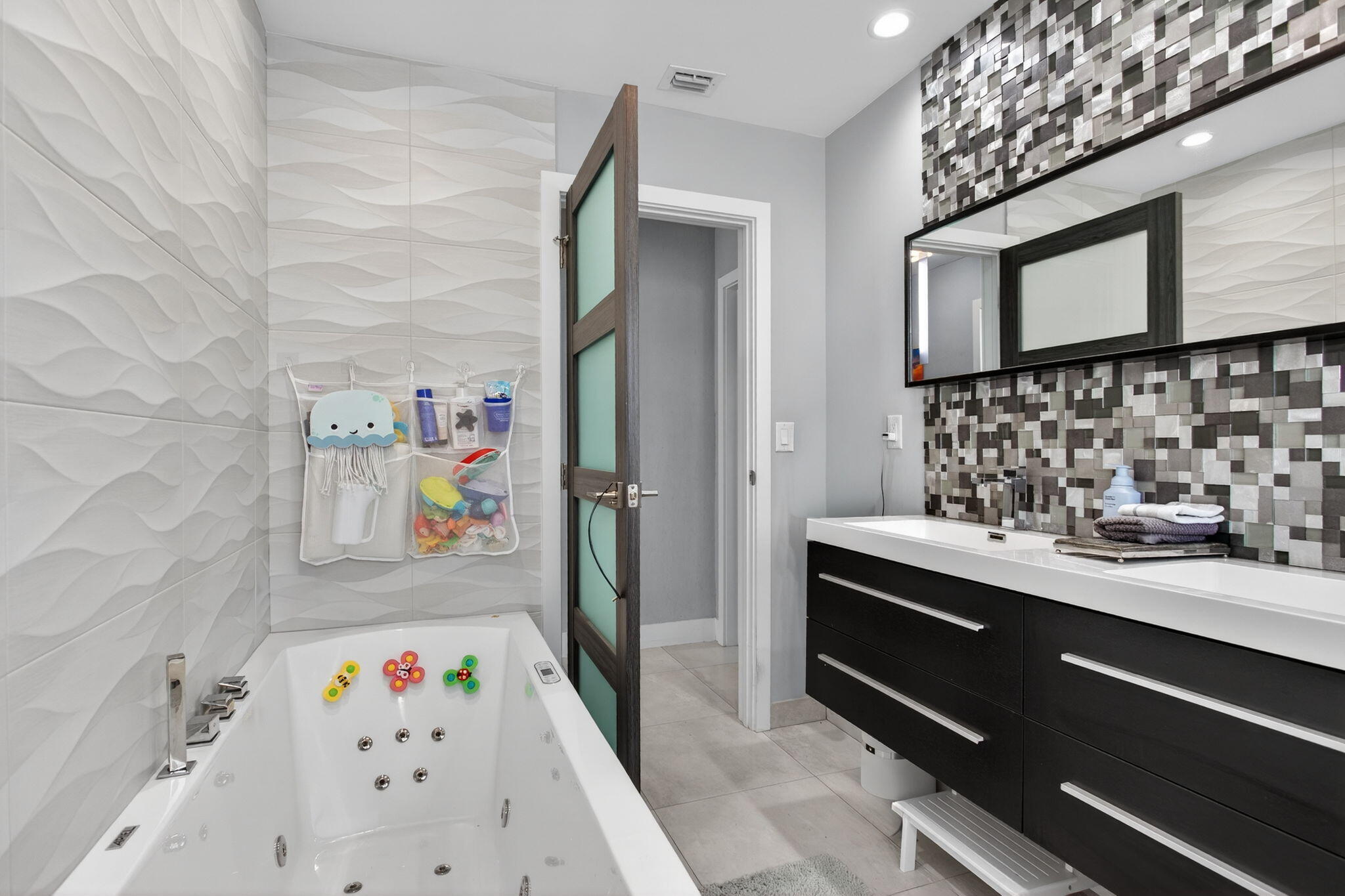 2732 NE 35th, Fort Lauderdale FL 33308