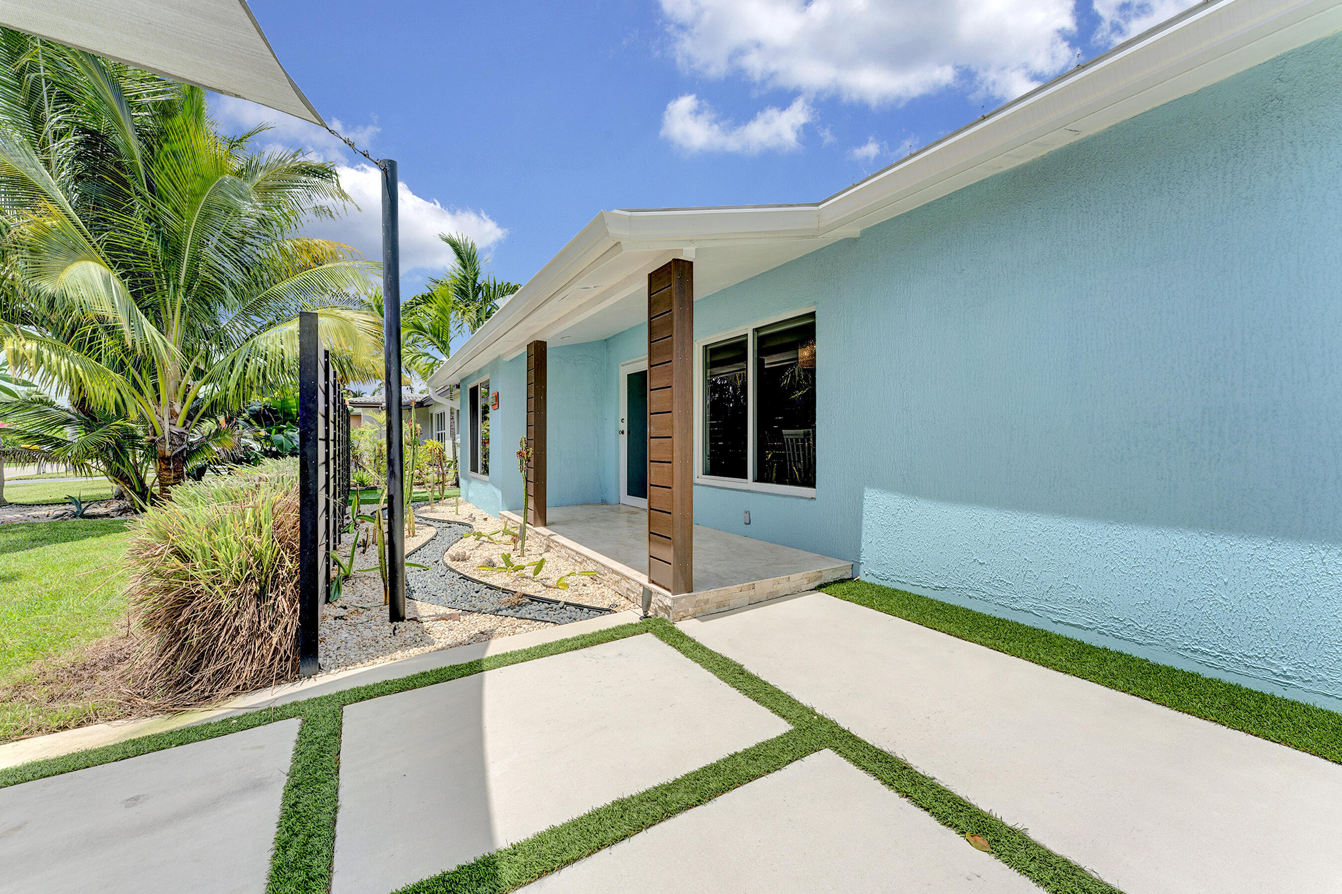 2291 SE 15th Street, Pompano Beach FL 33062