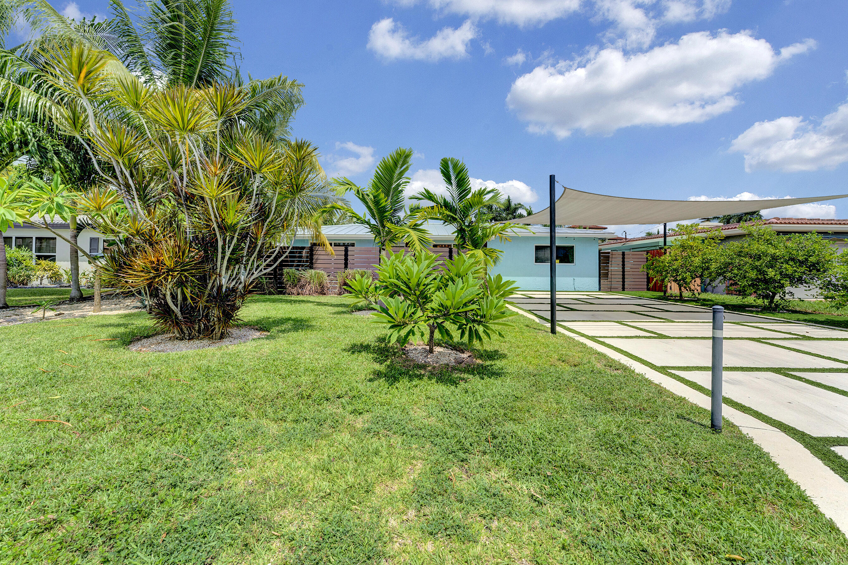 2291 SE 15th Street, Pompano Beach FL 33062