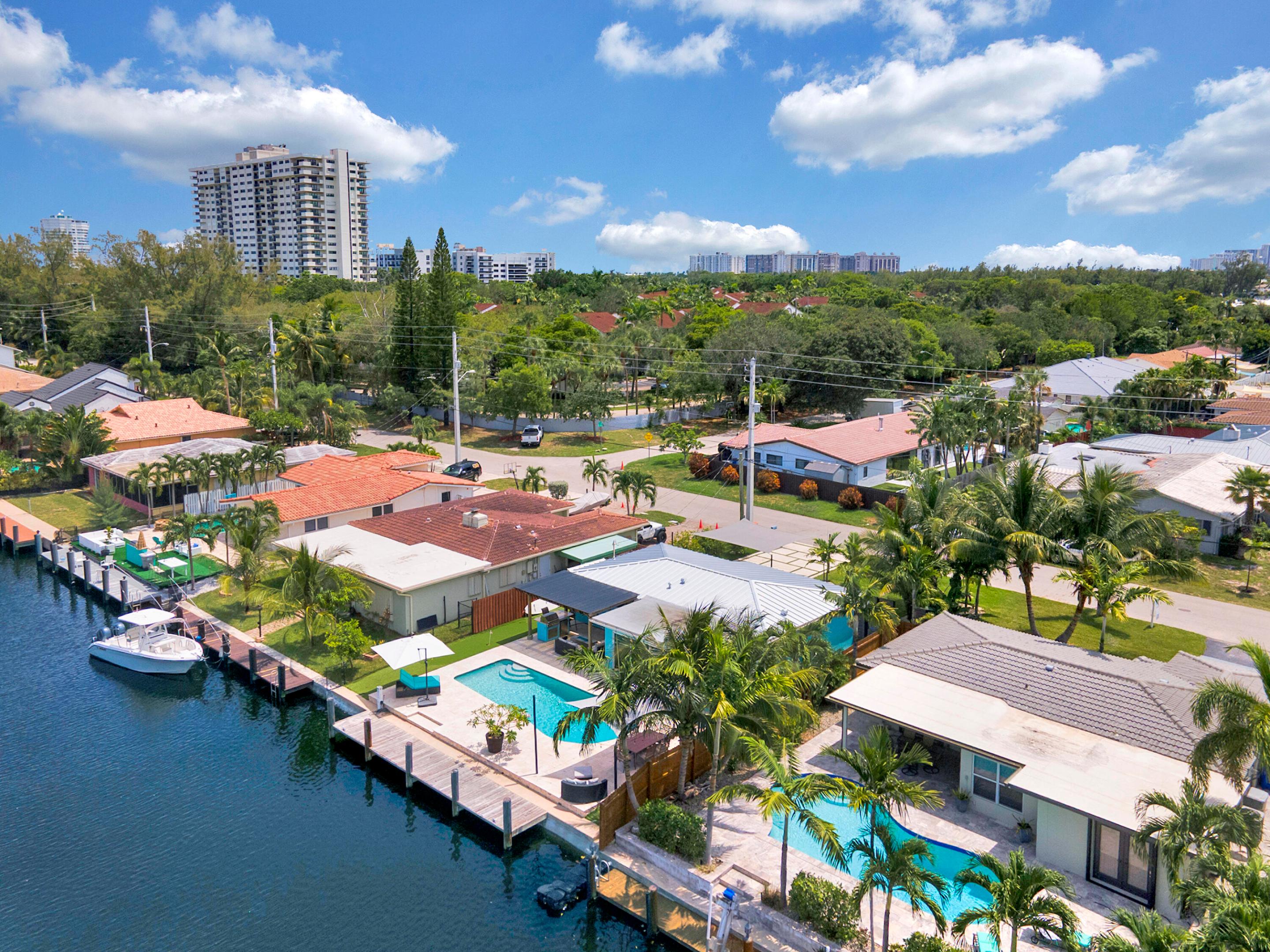 2291 SE 15th Street, Pompano Beach FL 33062