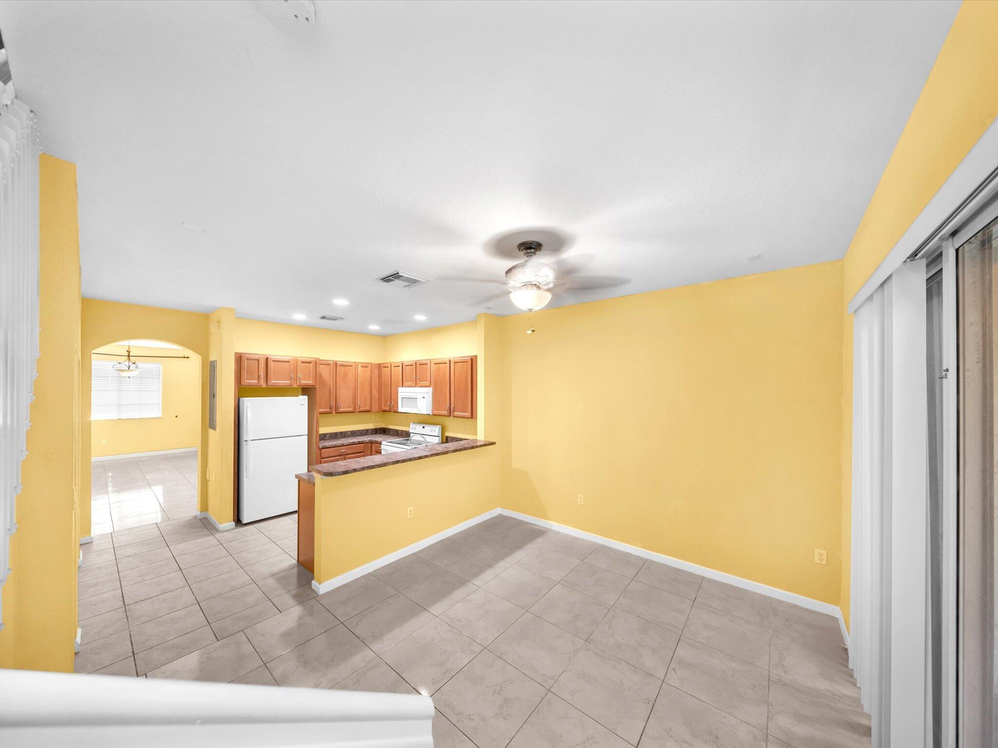 21223 NW 14th #324, Miami Gardens FL 33169