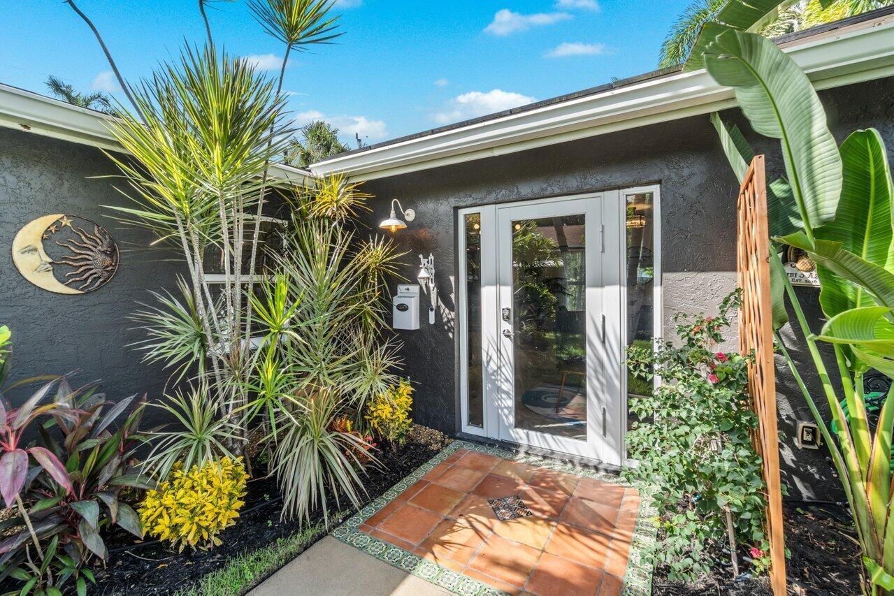 1911 Parker, West Palm Beach FL 33401