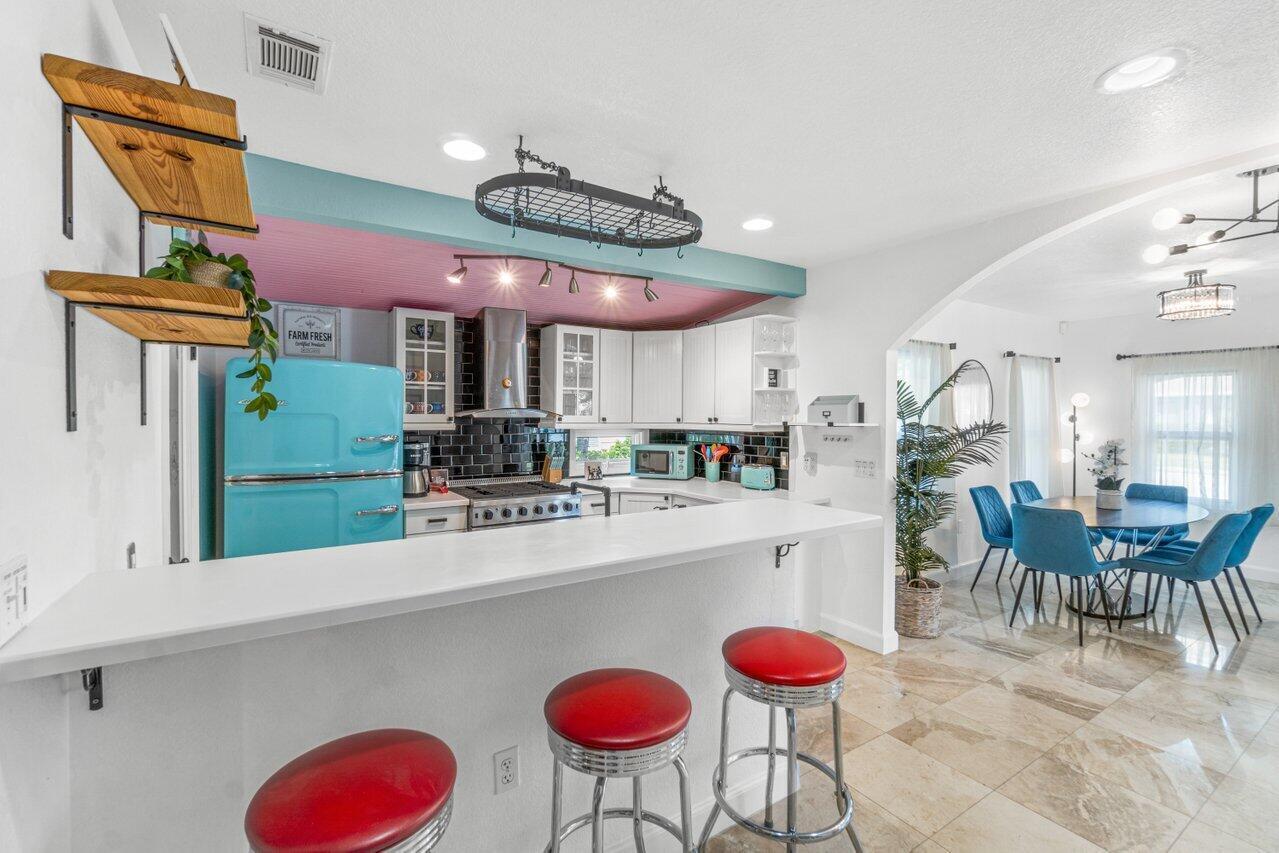 1911 Parker, West Palm Beach FL 33401