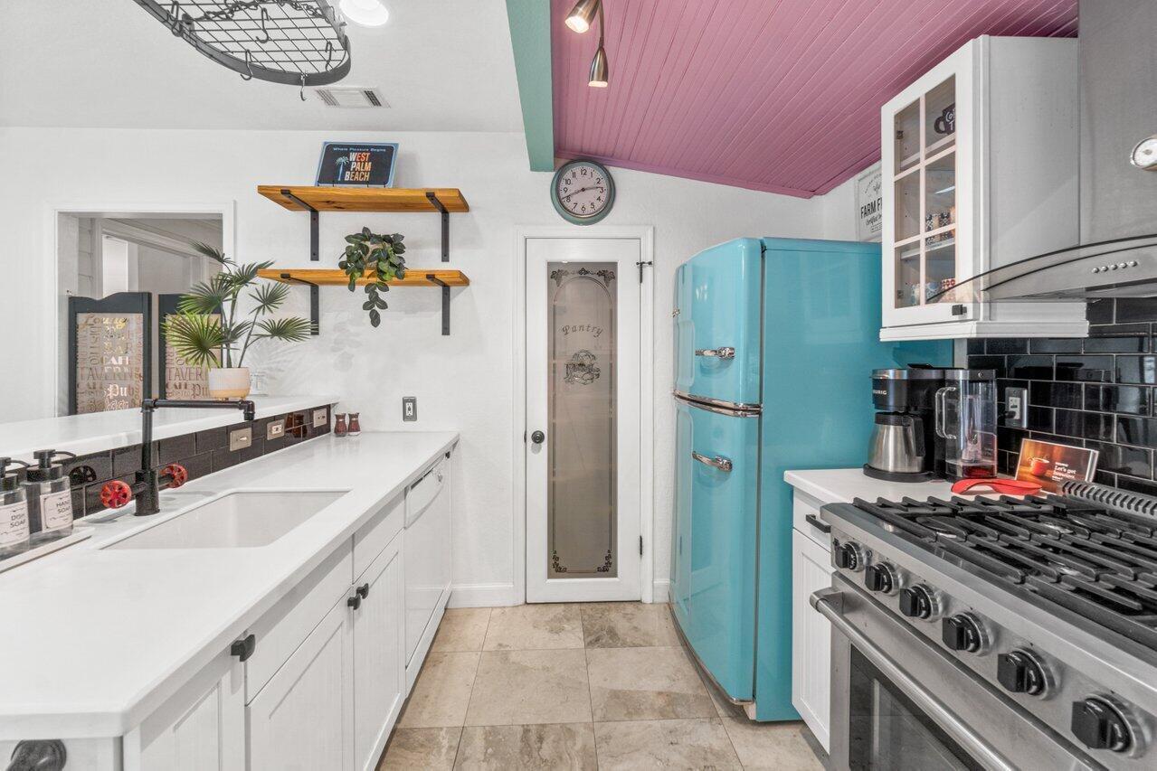 1911 Parker, West Palm Beach FL 33401