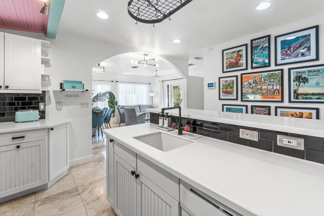 1911 Parker, West Palm Beach FL 33401